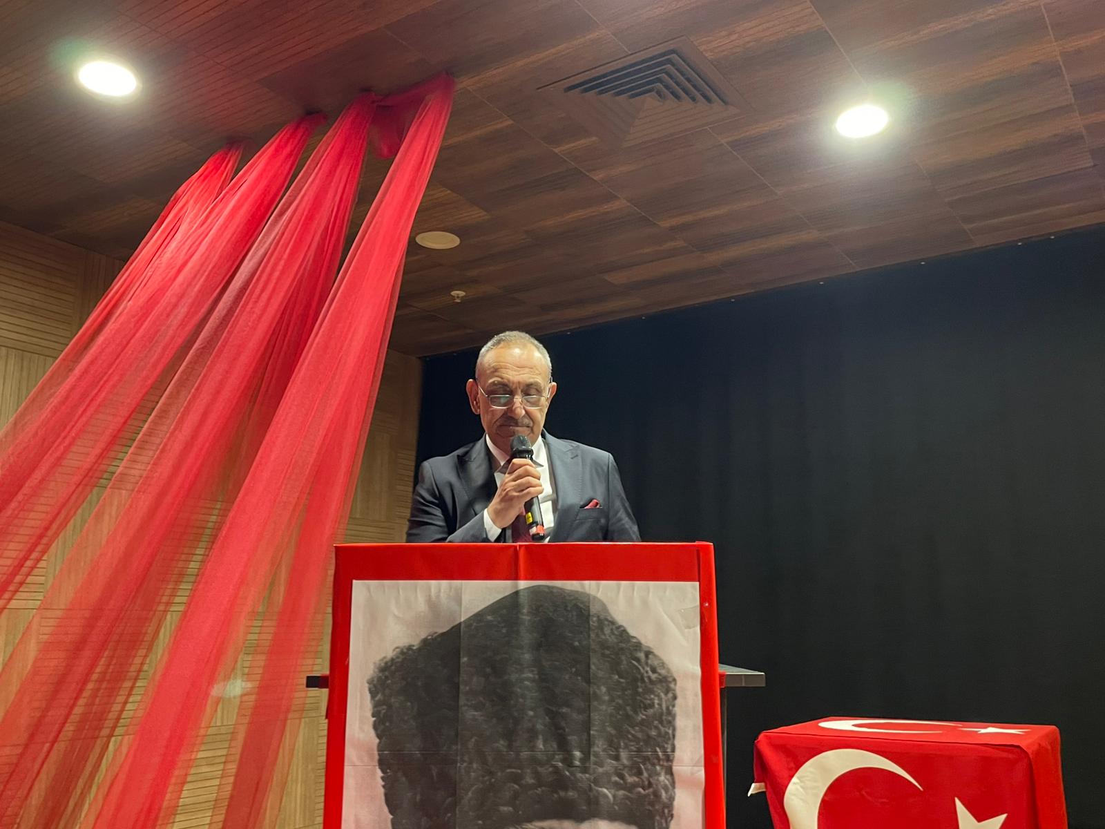 Öğretmenler Günü Coşkuyla Kutlandı