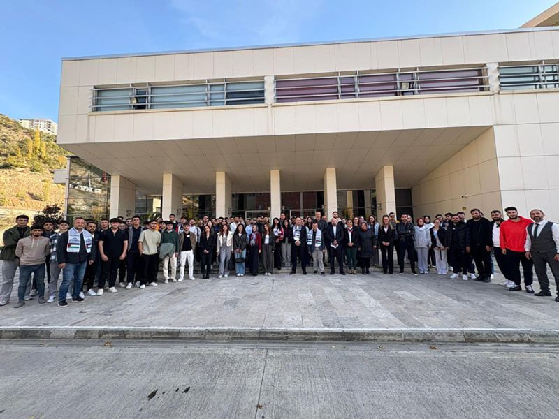 Silahların Gölgesinde Filistin’de Spor” Konferansı Gerçekleştirildi (2)