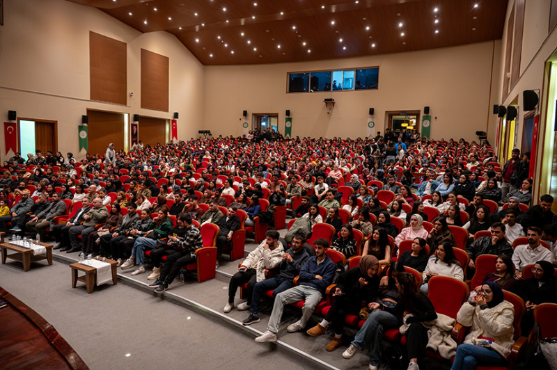 “Vizeler İçin Çal” Konseri Büyük İlgi Gördü (1)