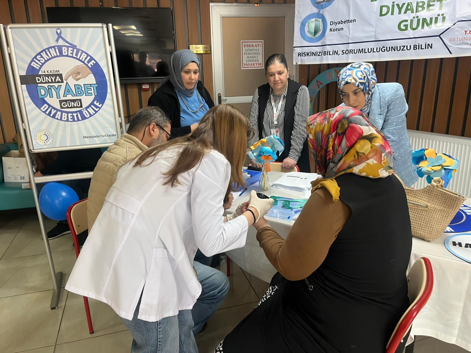 Dünya Diyabet Günü’nde Farkındalık Standı Kuruldu