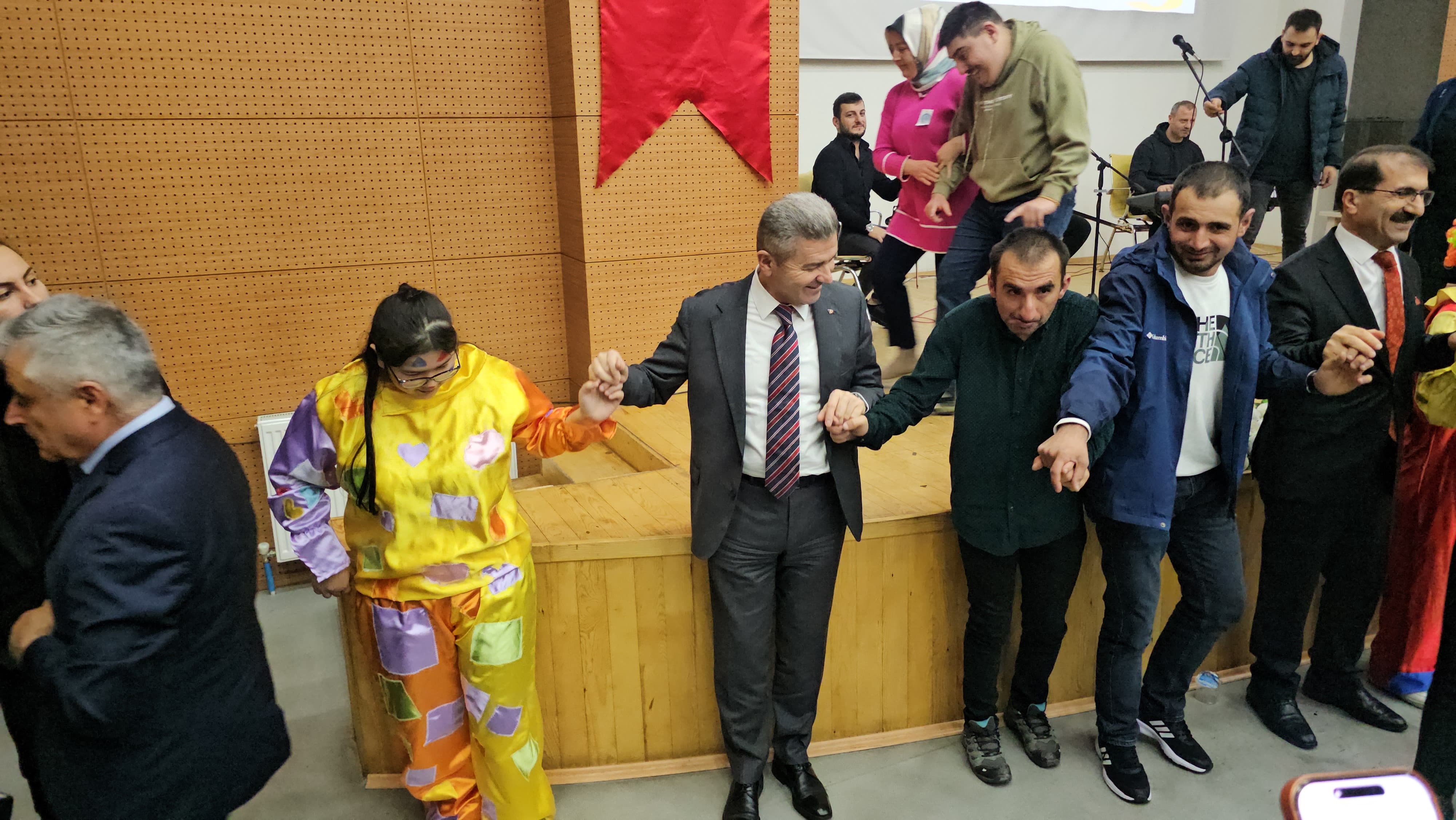 1B413Fb3 3Fed 49Dc A6Bb C646Ff841391