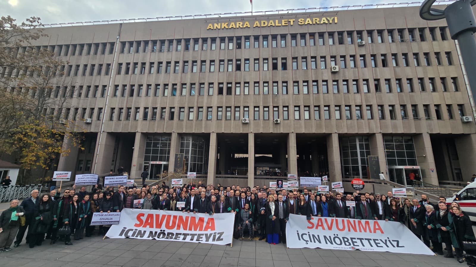 6Fb9F972 Fc4F 49E7 9E5B 12E0987Ade5D