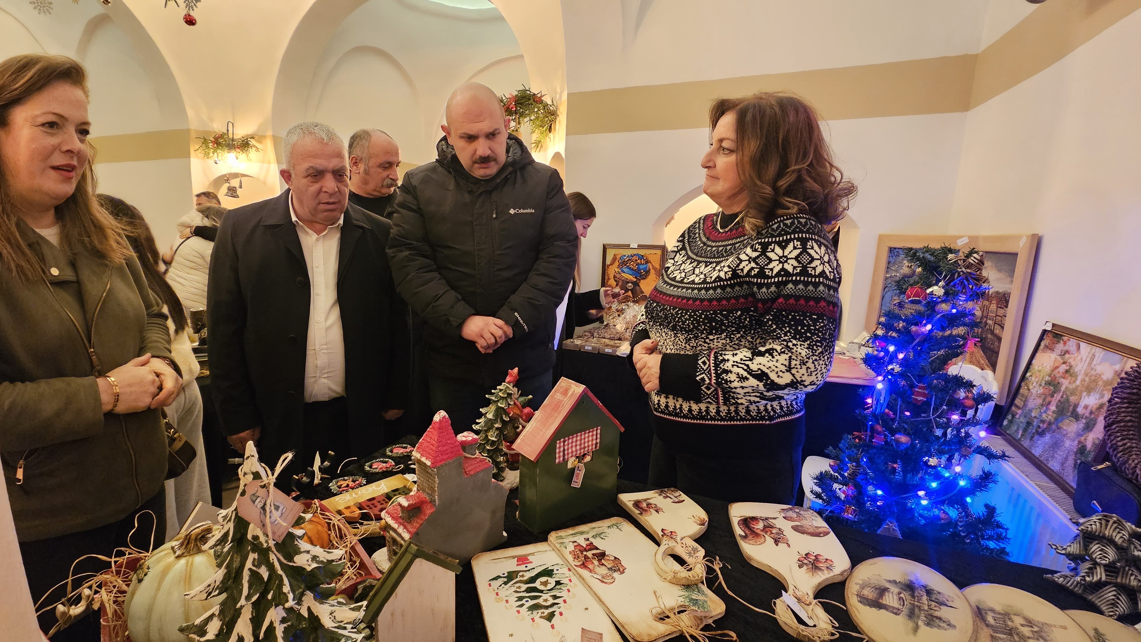 765756Eb D4E9 43B2 8368 706C323A9305