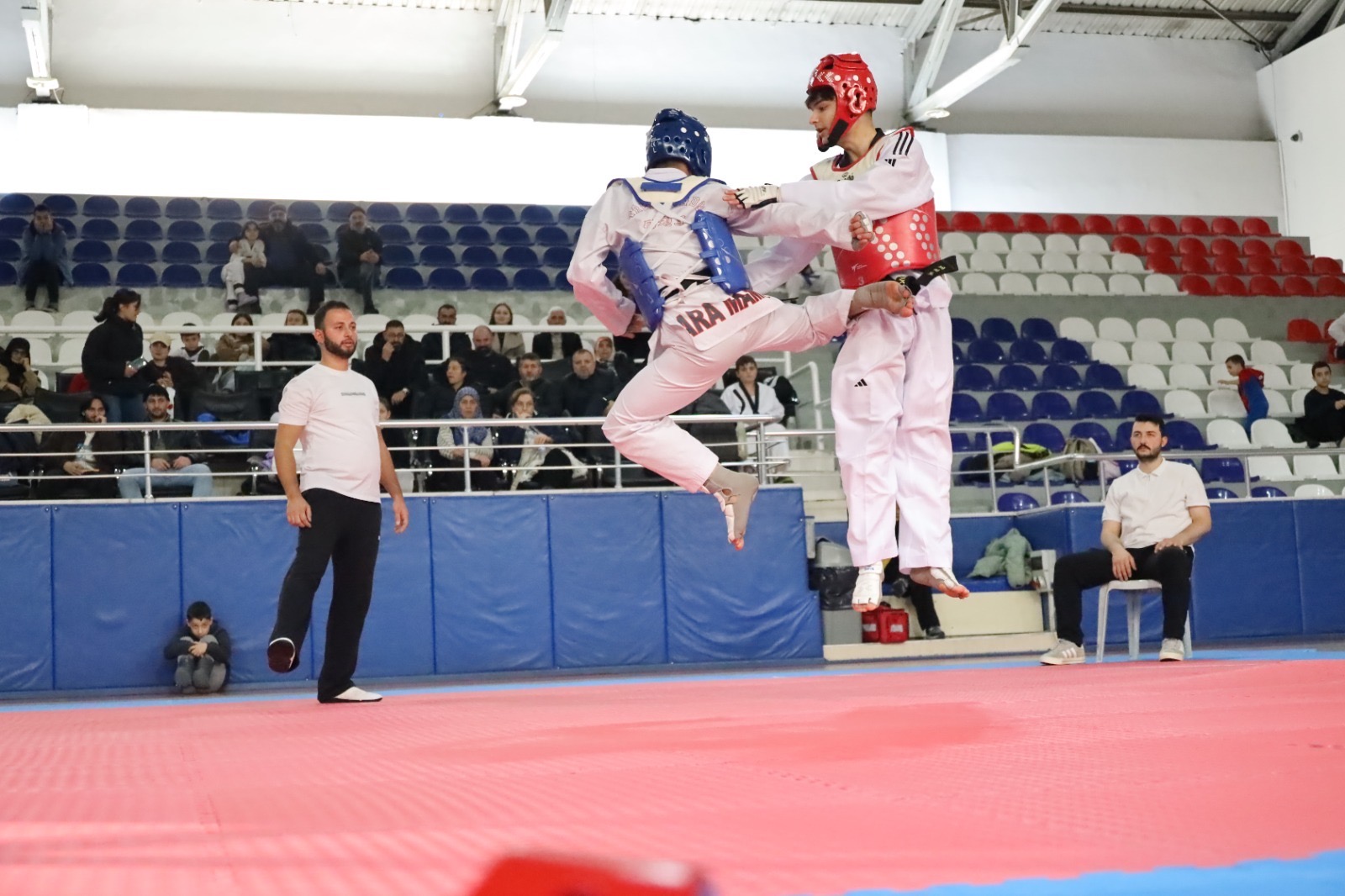 Ef11A3Ba 9Ddf 4759 A95C Be52E3249E19