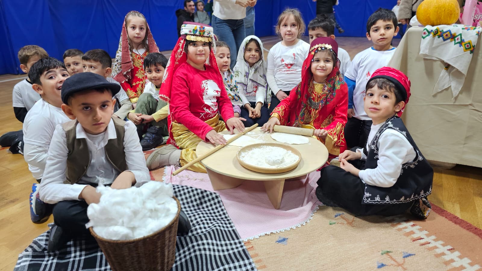 “El Ele Gönül Gönüle Yedi Bölgemiz” Etkinliği Gerçekleşti (4)-1