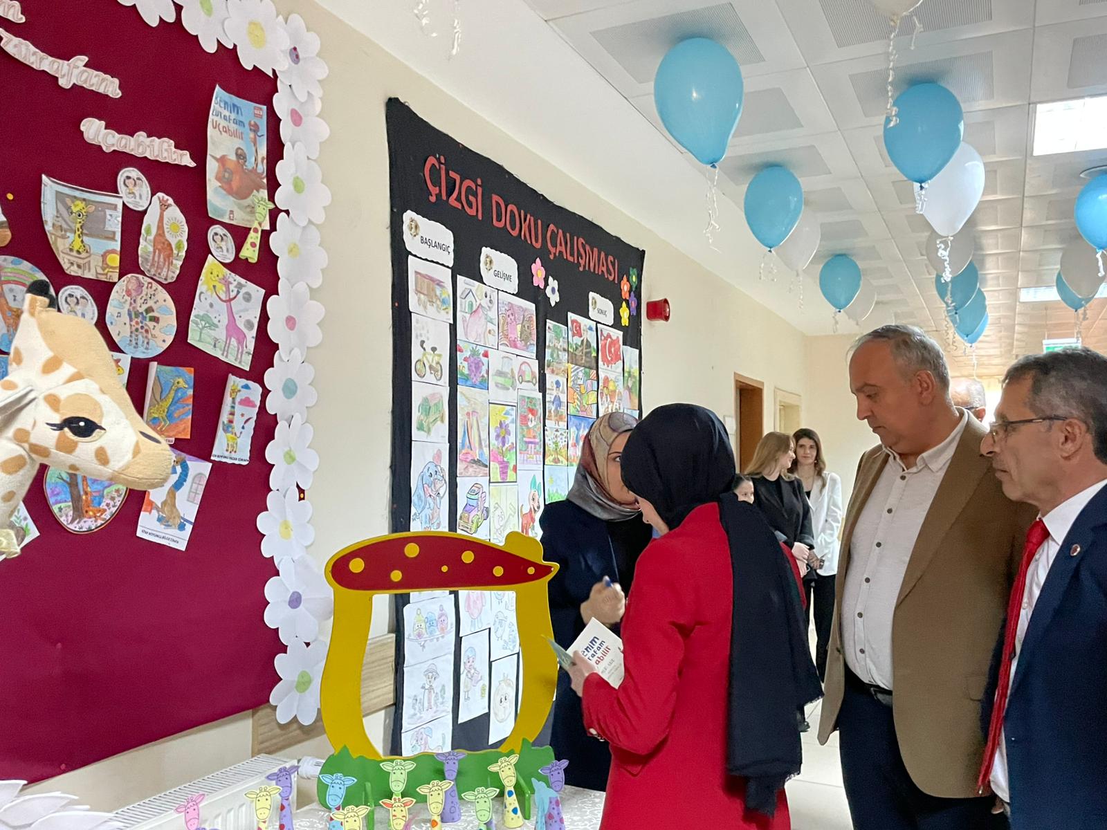 Engelliler Günü İçin Farkındalık Sergisi Düzenlendi (3)