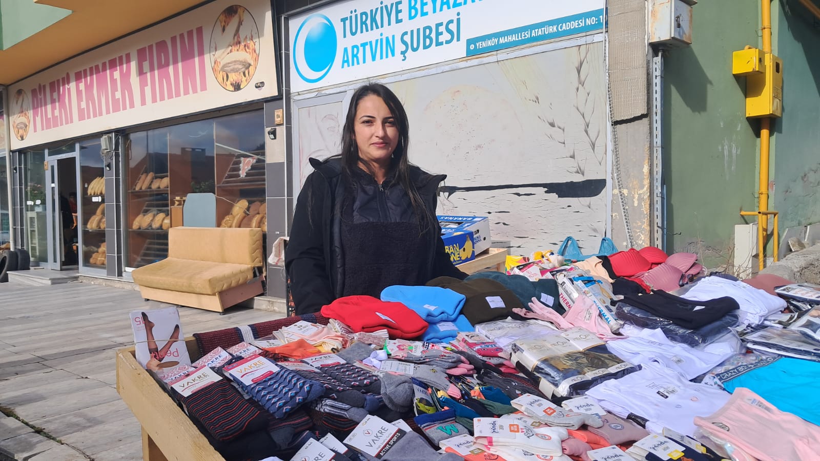 Pazar Fiyatları Emeklileri ve Pazarcıları Zorluyor