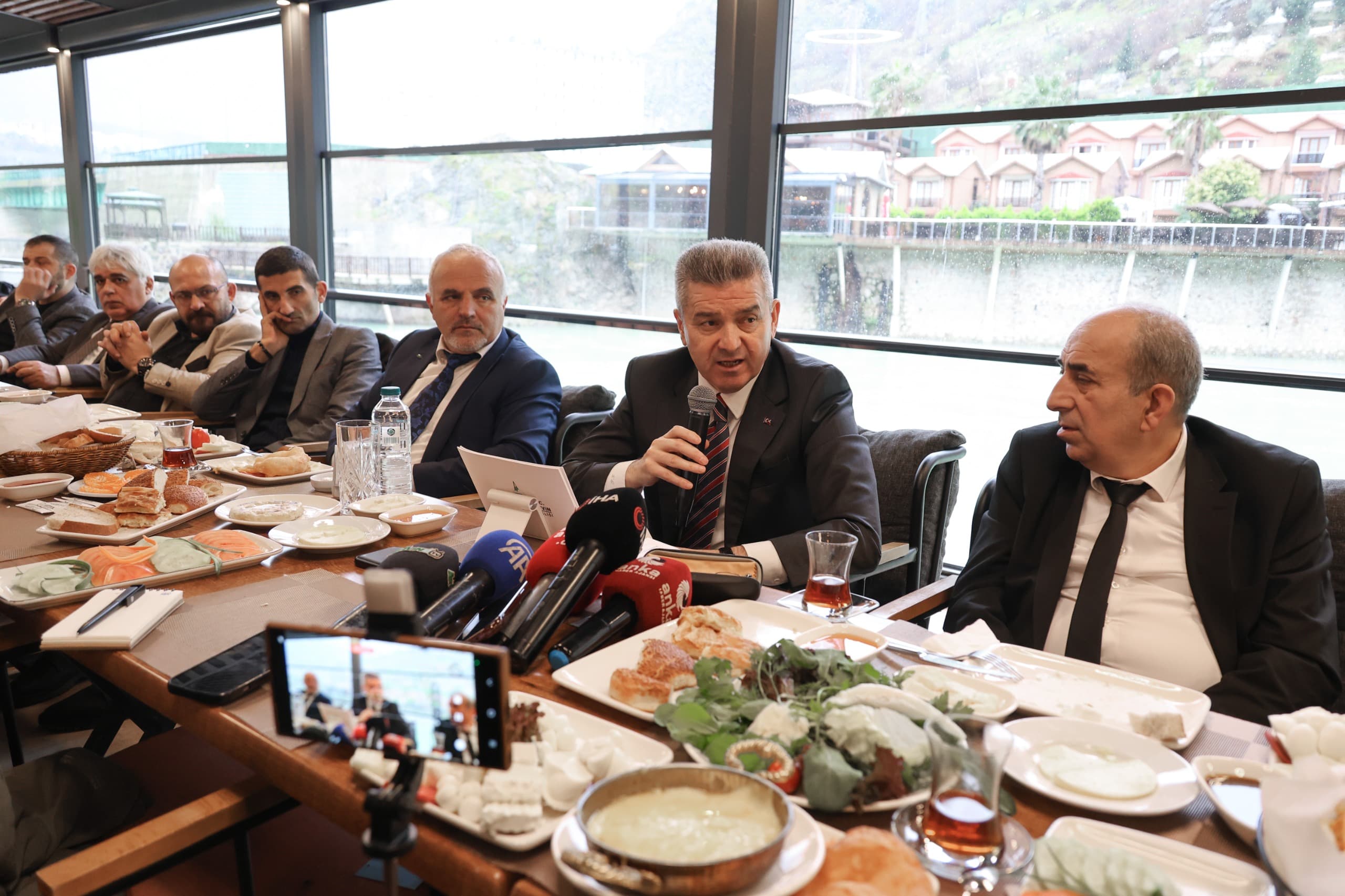 618Fa626 F5Ab 4A94 8457 5Cdd1601Cd03