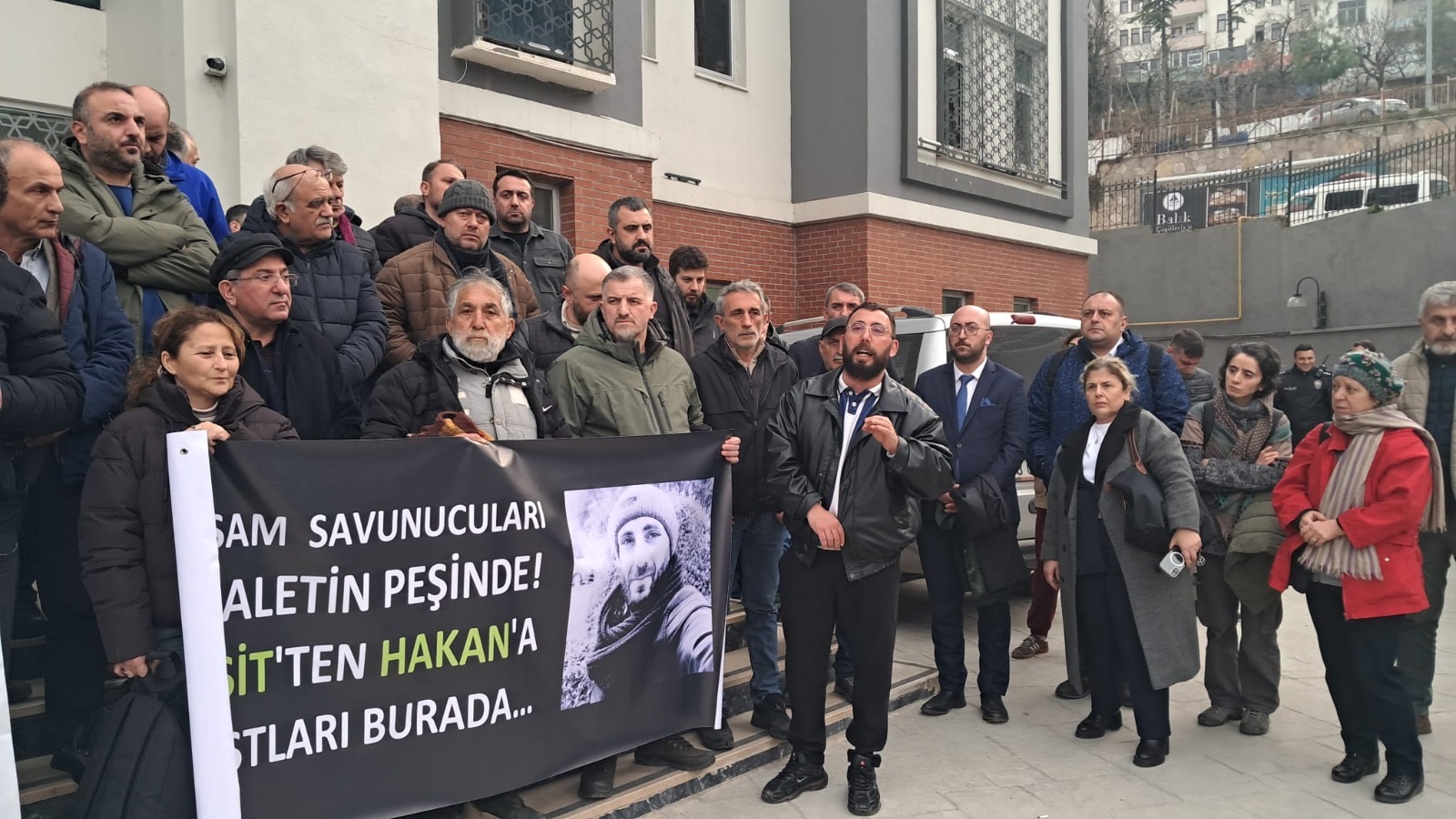 8A0C0F30 D219 4282 987E 71B3Ad084B4A