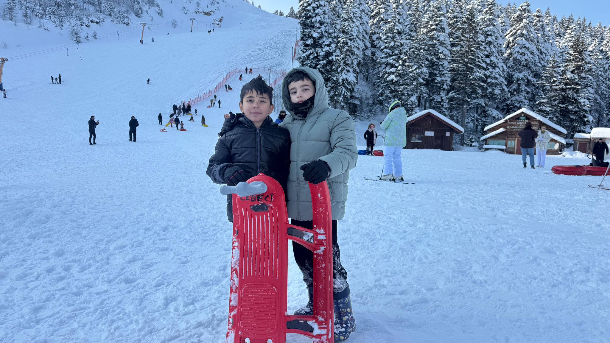 Atabarı Kayak Merkezi Tatilcilerin Akınına Uğradı (2)