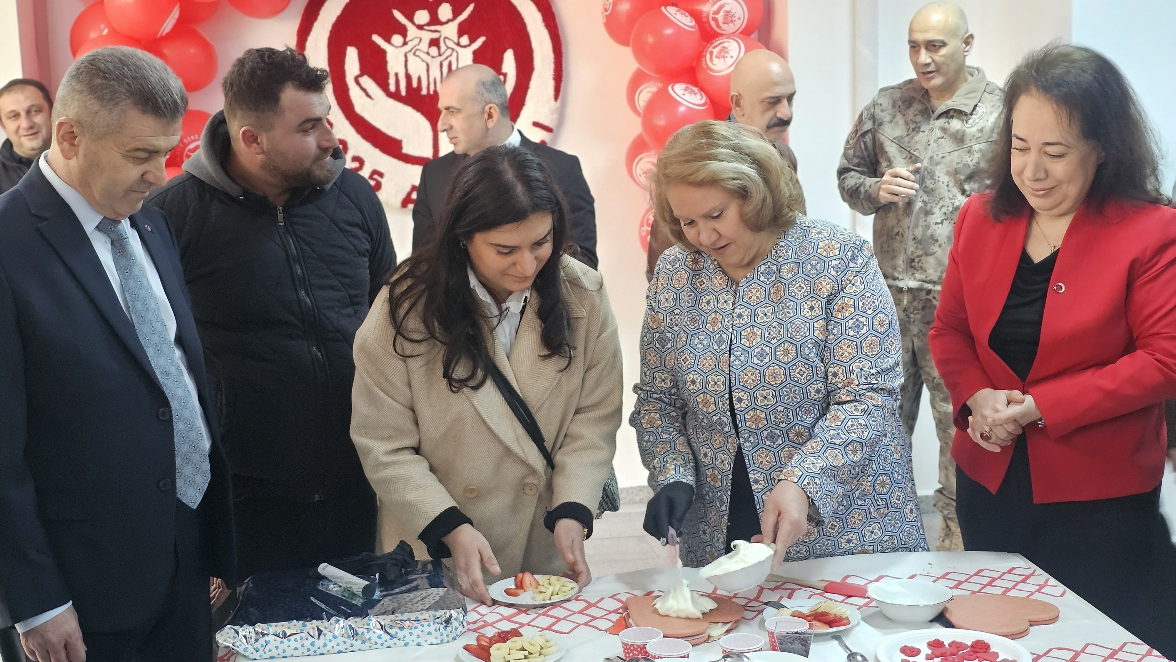 32E5E763 D9Cc 4C5B 8E77 C2623802701D