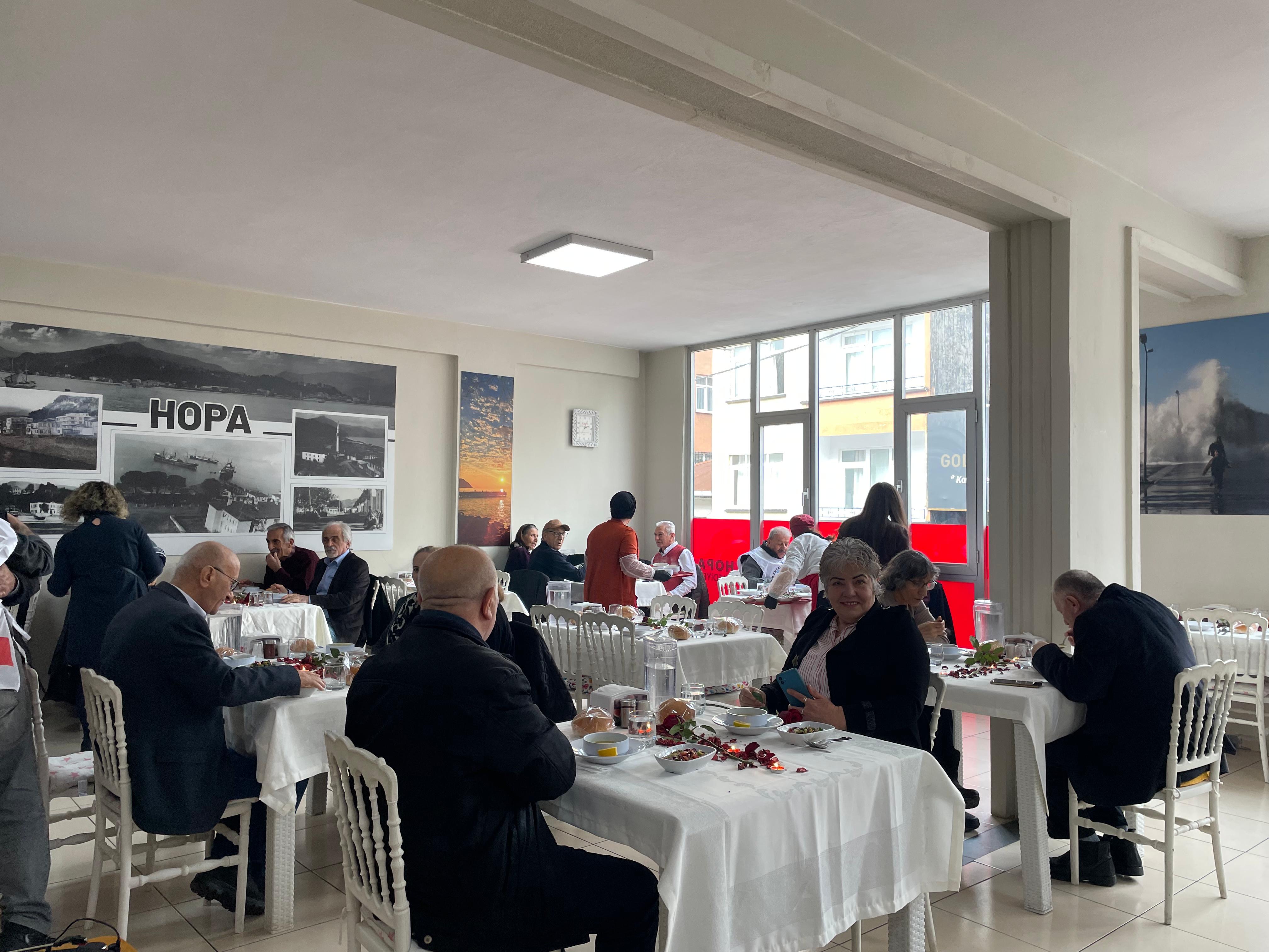 48692Ee1 745F 4Ddd 9D4B 14E456A8B825