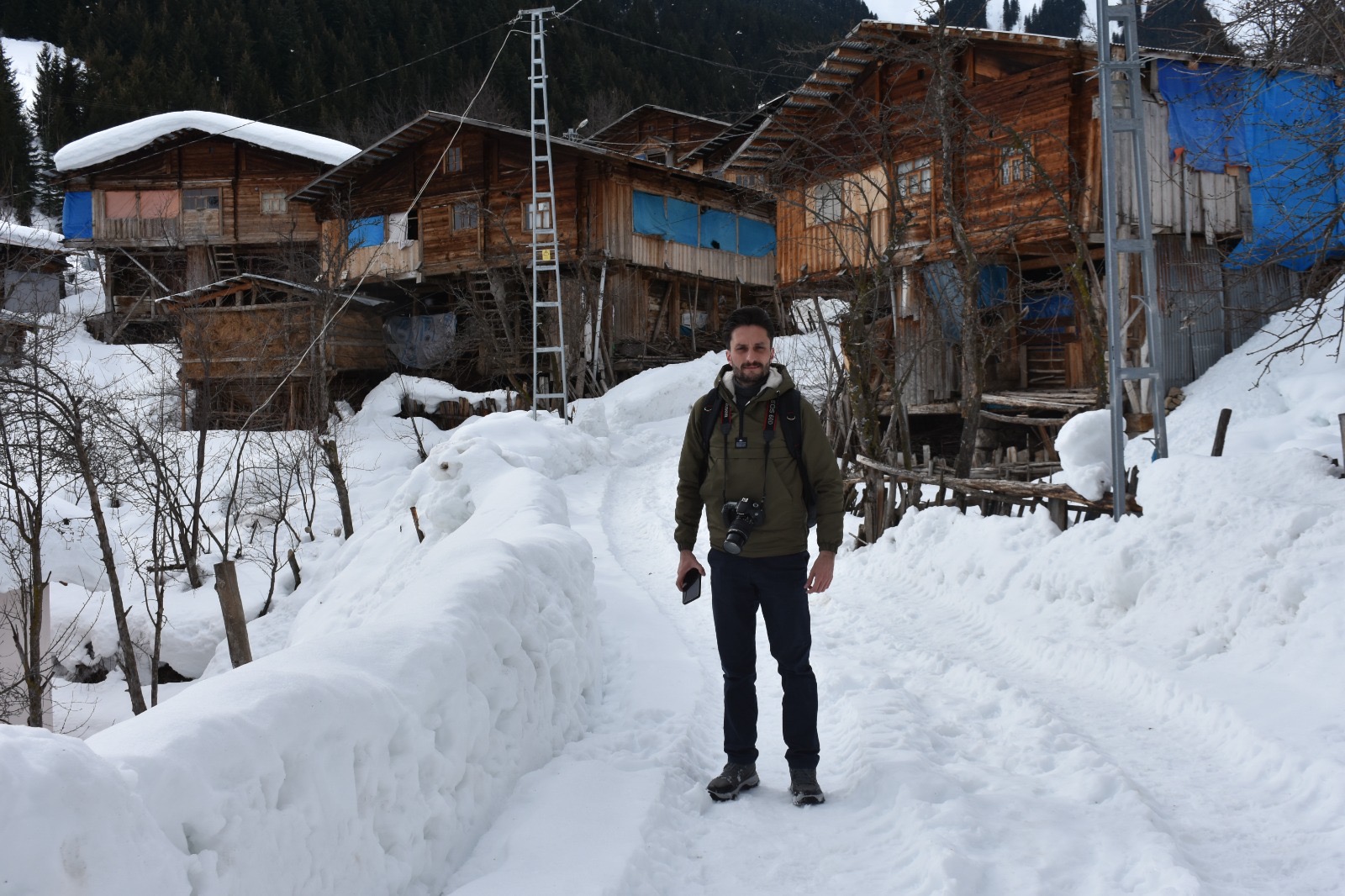 585906Fe E8F5 4C21 95E6 Ca6A2F2C15C9