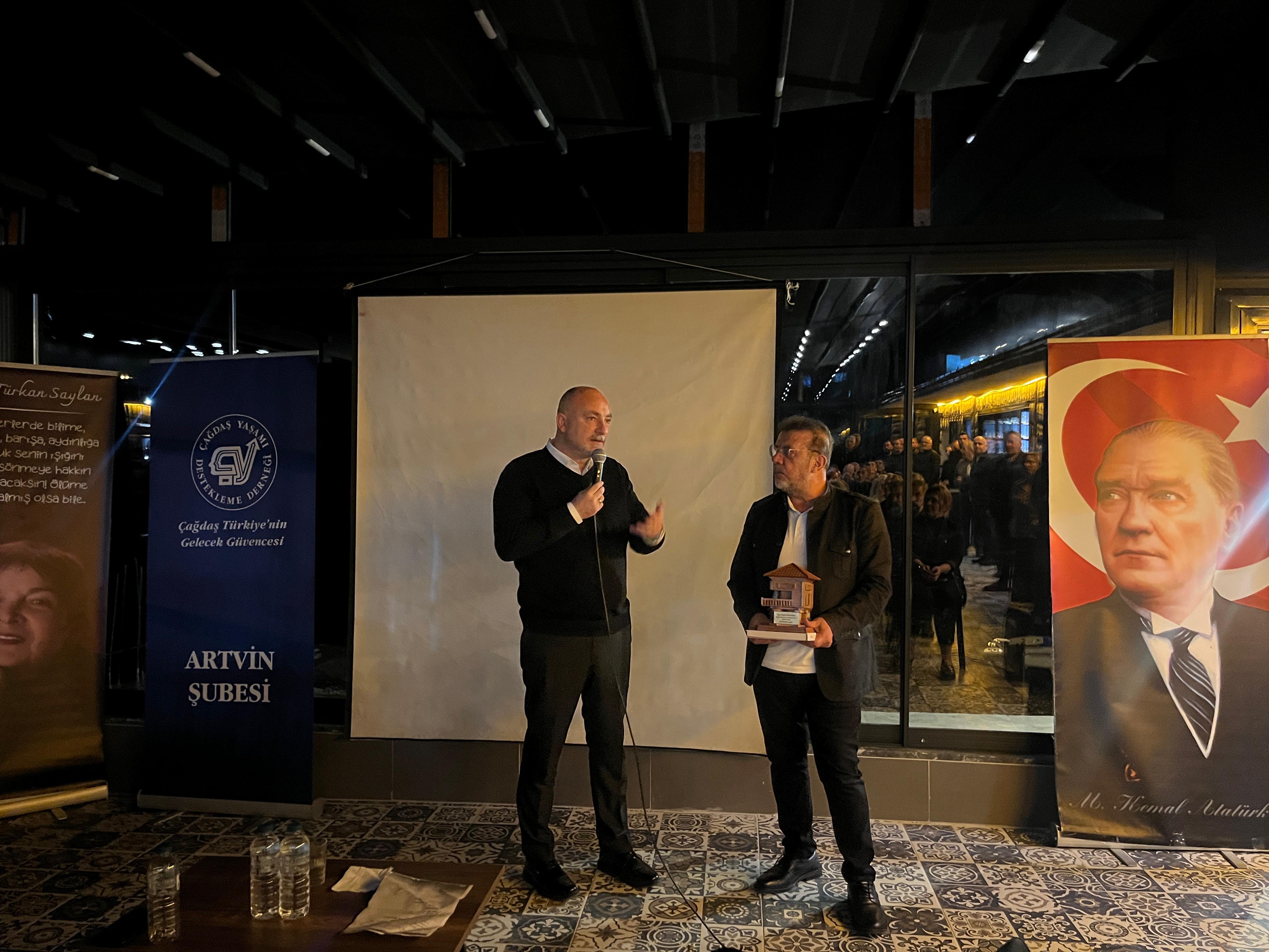 78B0Fc49 739E 484A 8158 A84F20684718