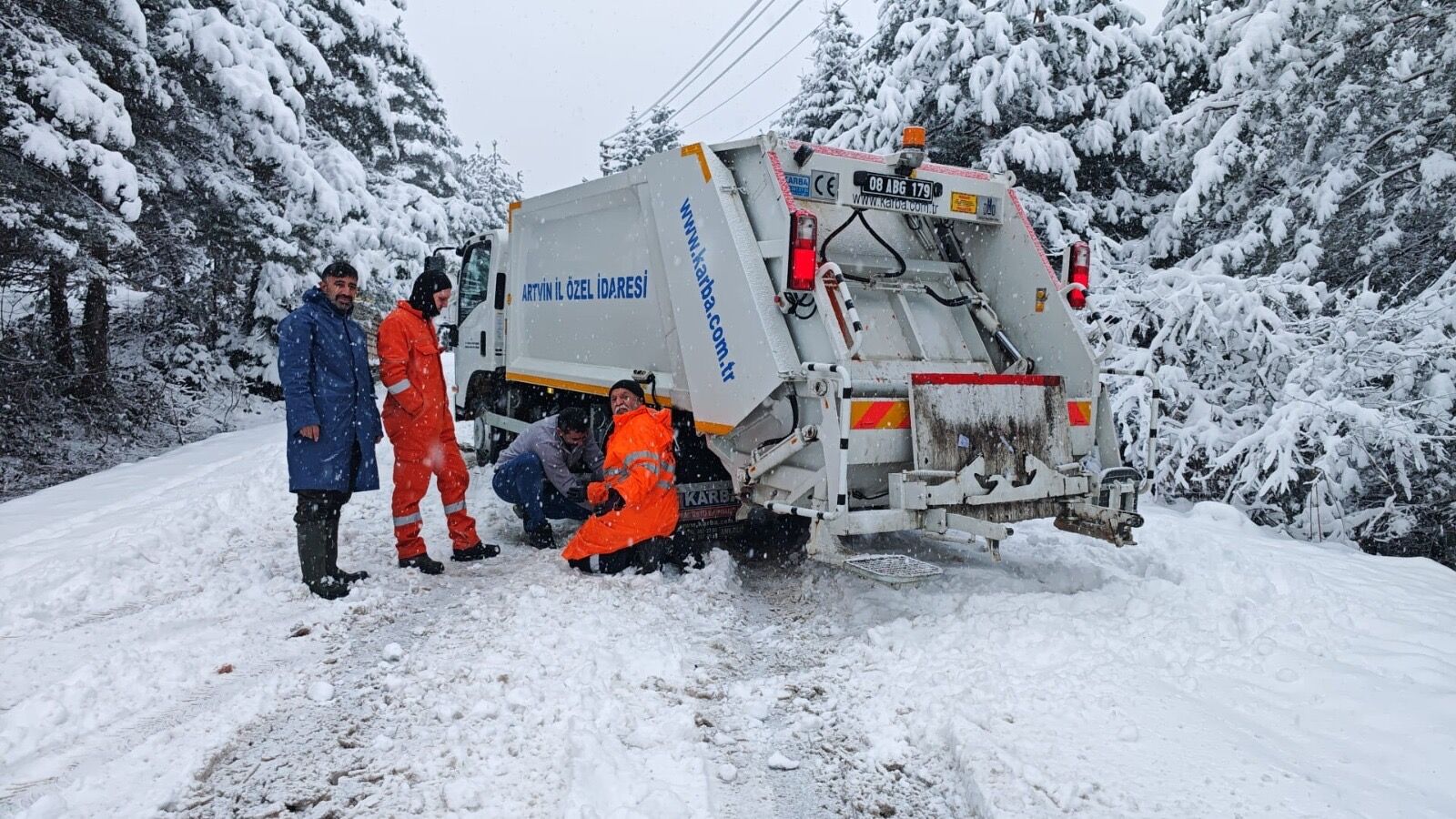 A8842106 1302 4Cc6 B05C A5Ac909821Ef