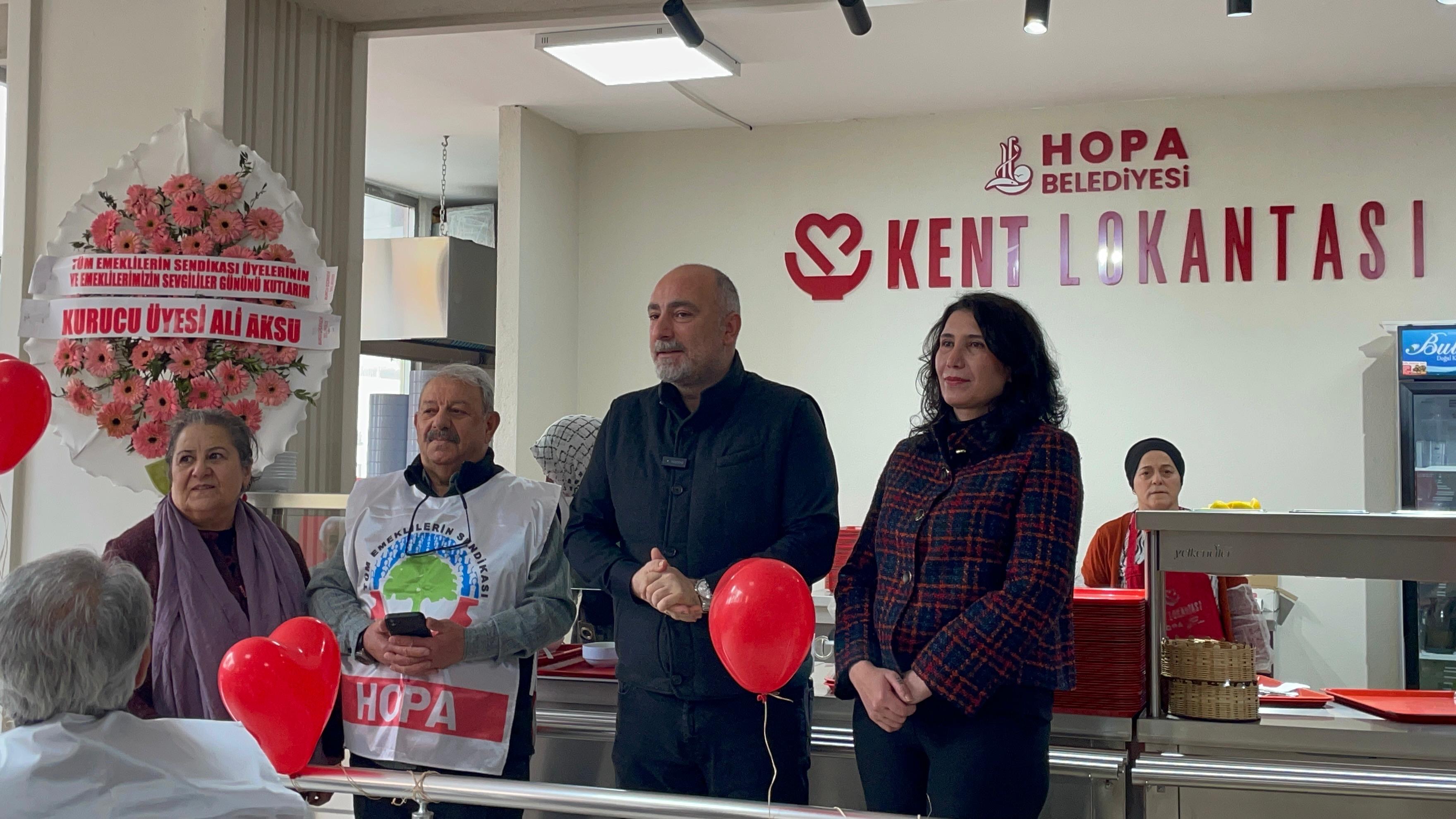 D8A101Ac Da6C 4732 B011 33De55C82704