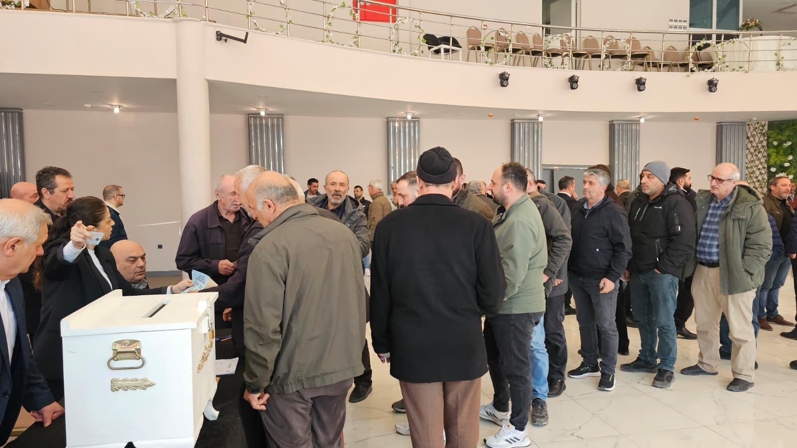 Öngüner Bayrağı Aydın’a Teslim Etti-4