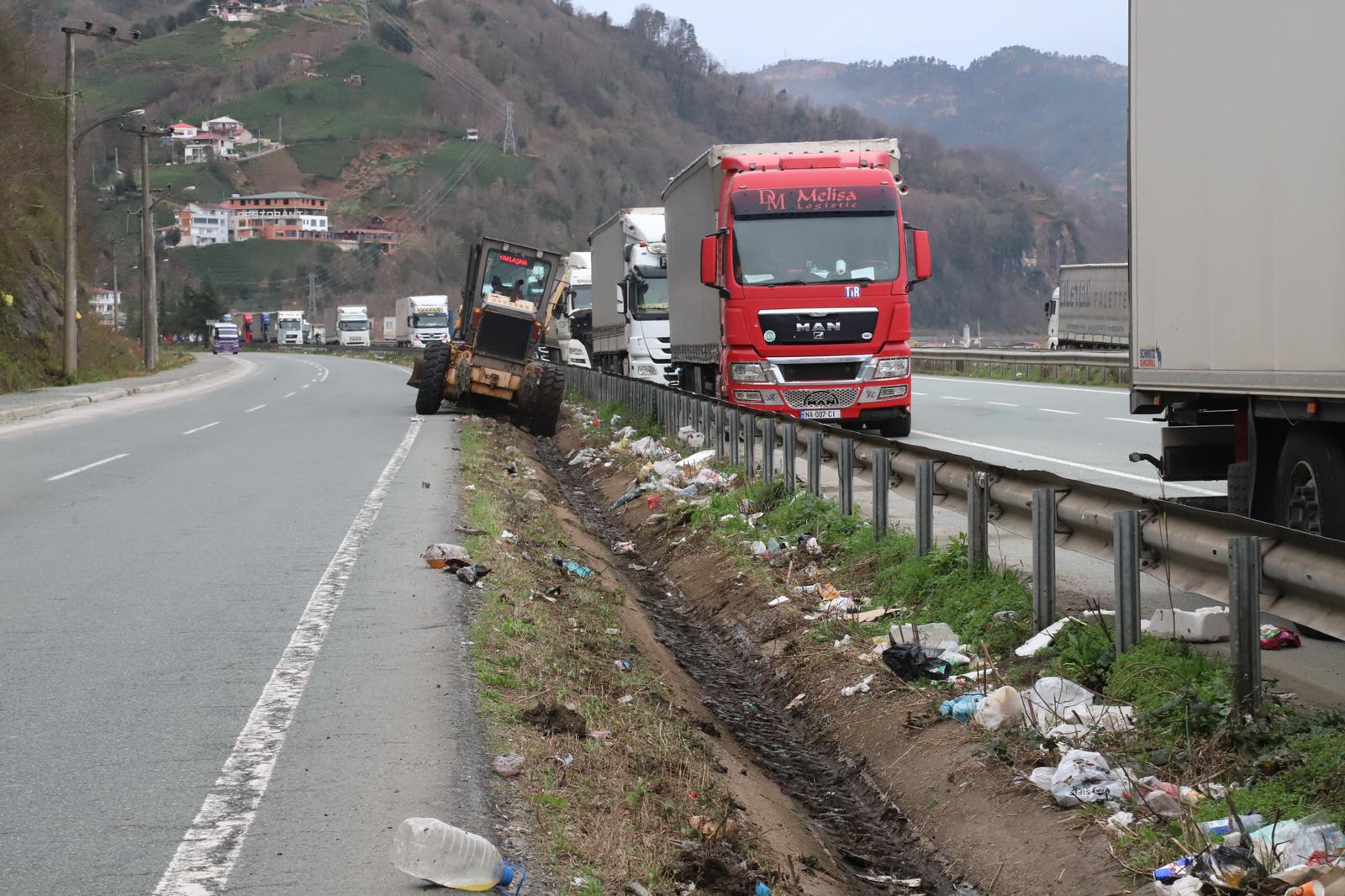 Hopa’da Sahada Yoğun Çalışma (2)