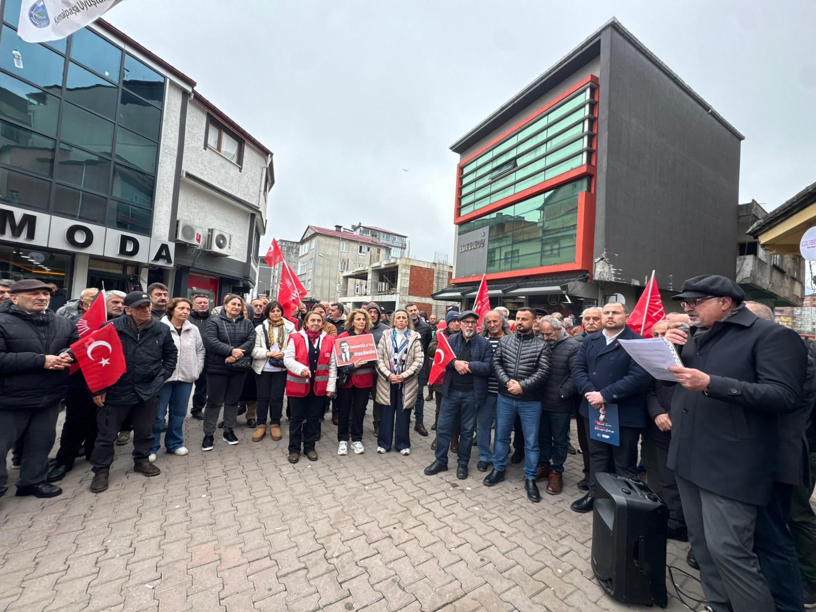 4610154E D65E 4557 B6C8 36Fcae4B2A65