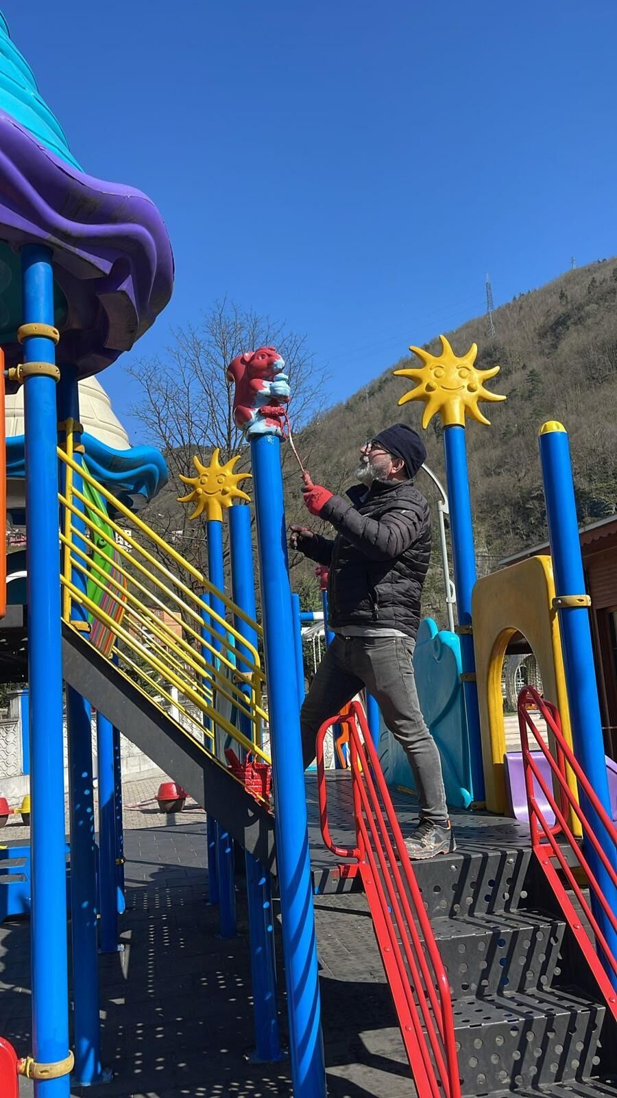 55Ee7E04 E403 413F Acc3 10Dd4B08E253