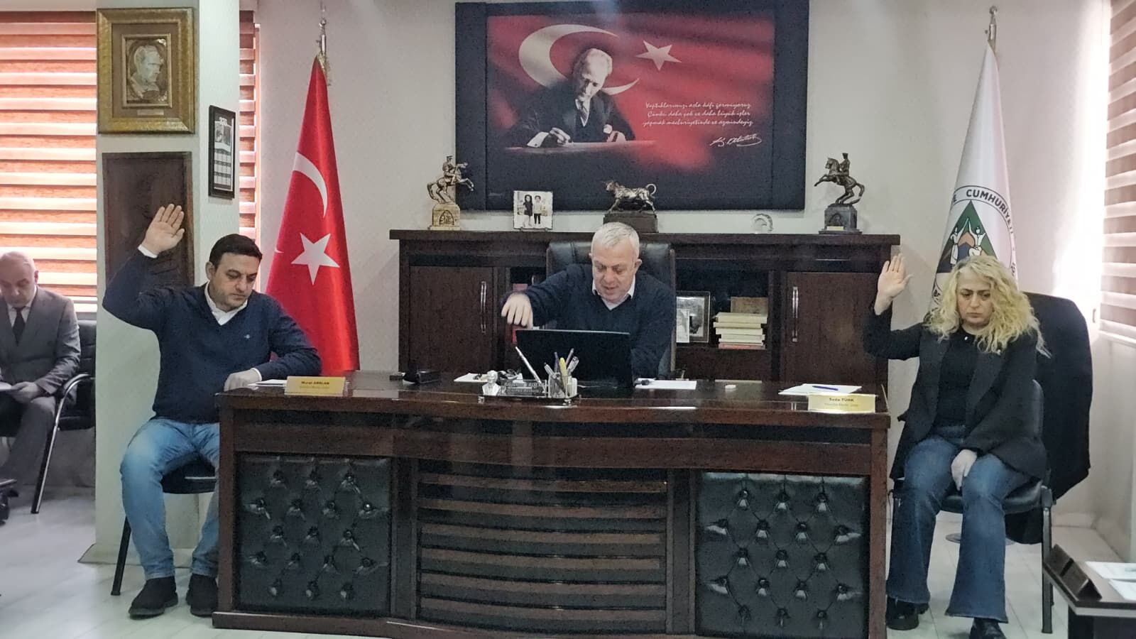 Belediye Meclisinde Dolmuş Ücretlerine Zam-2