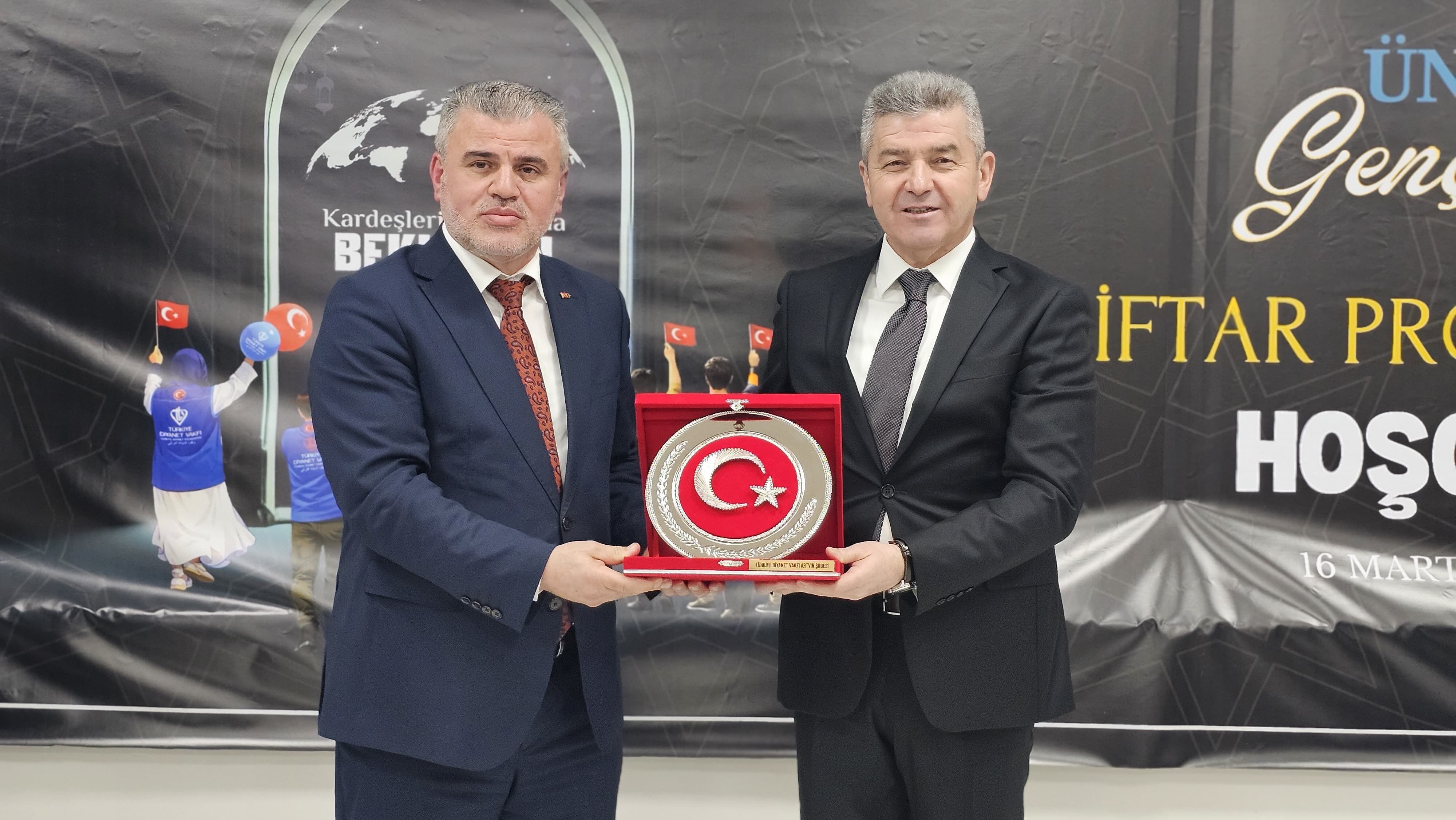 7Be7B75D 0D3B 46C6 8B2B B73Dd20Ad145