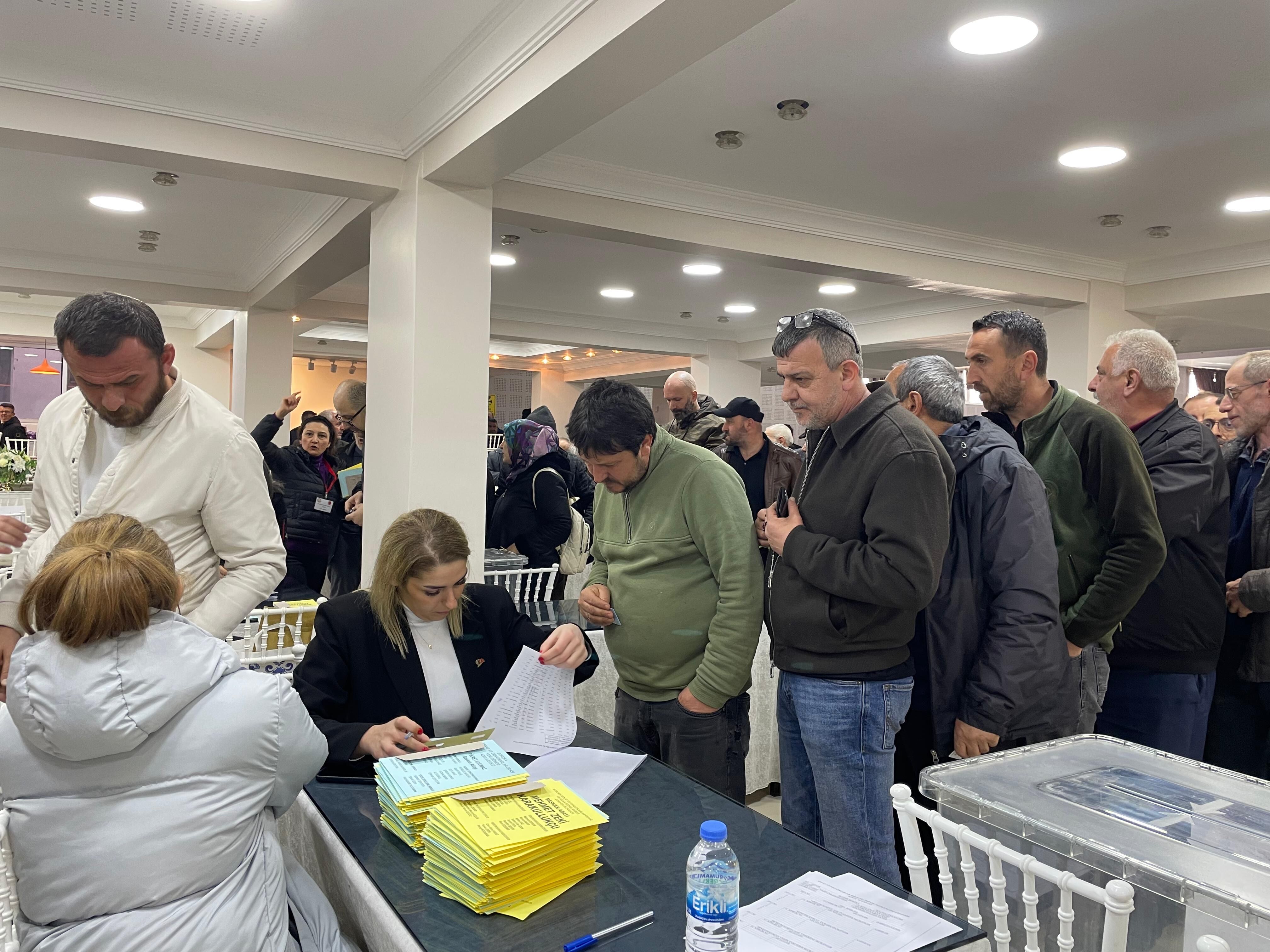 7De38Aa7 6E83 4Eee 98Ea D2Ab25763335