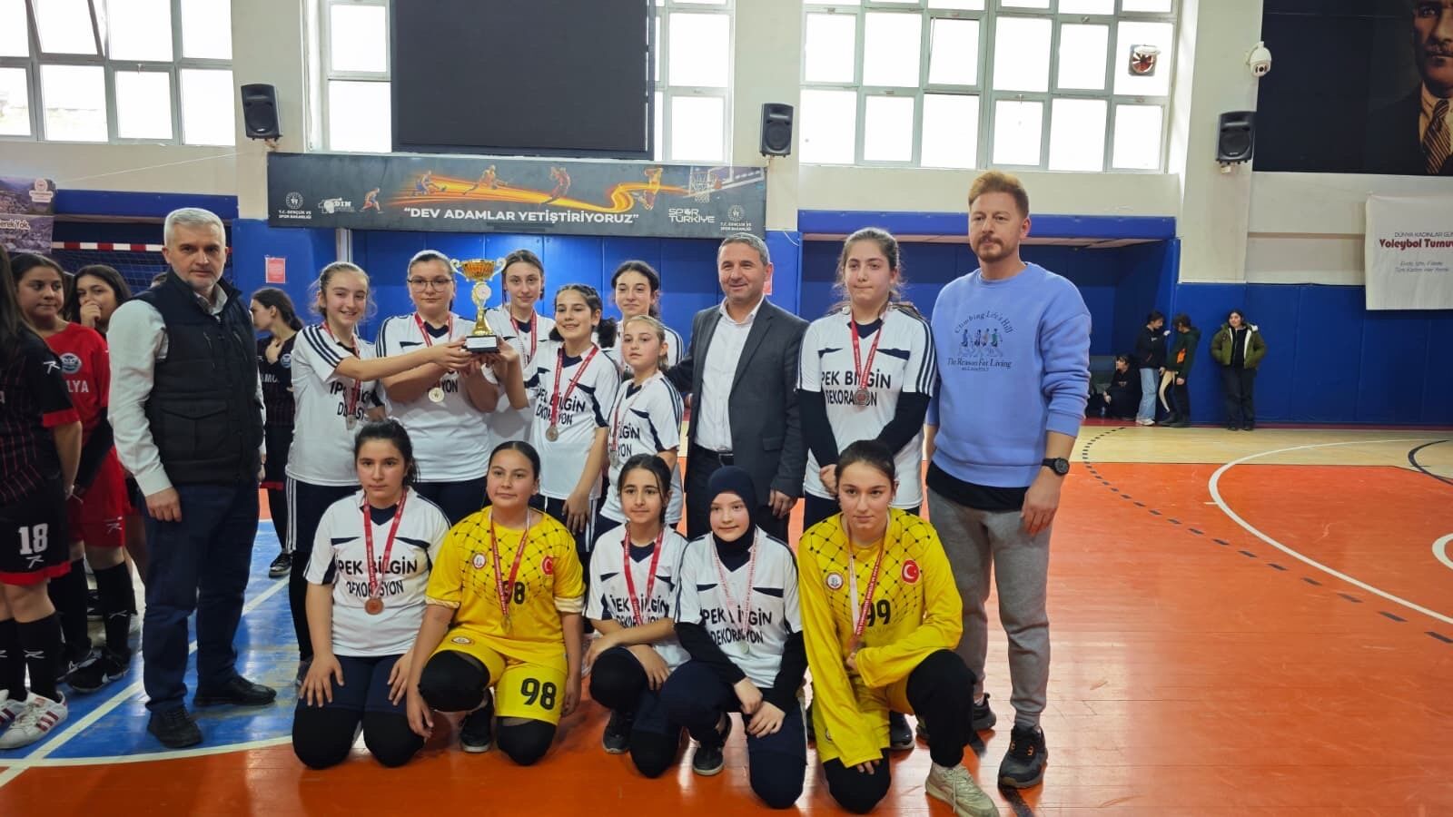 84403F25 6A14 42D8 8A57 40F0C6015Dcc