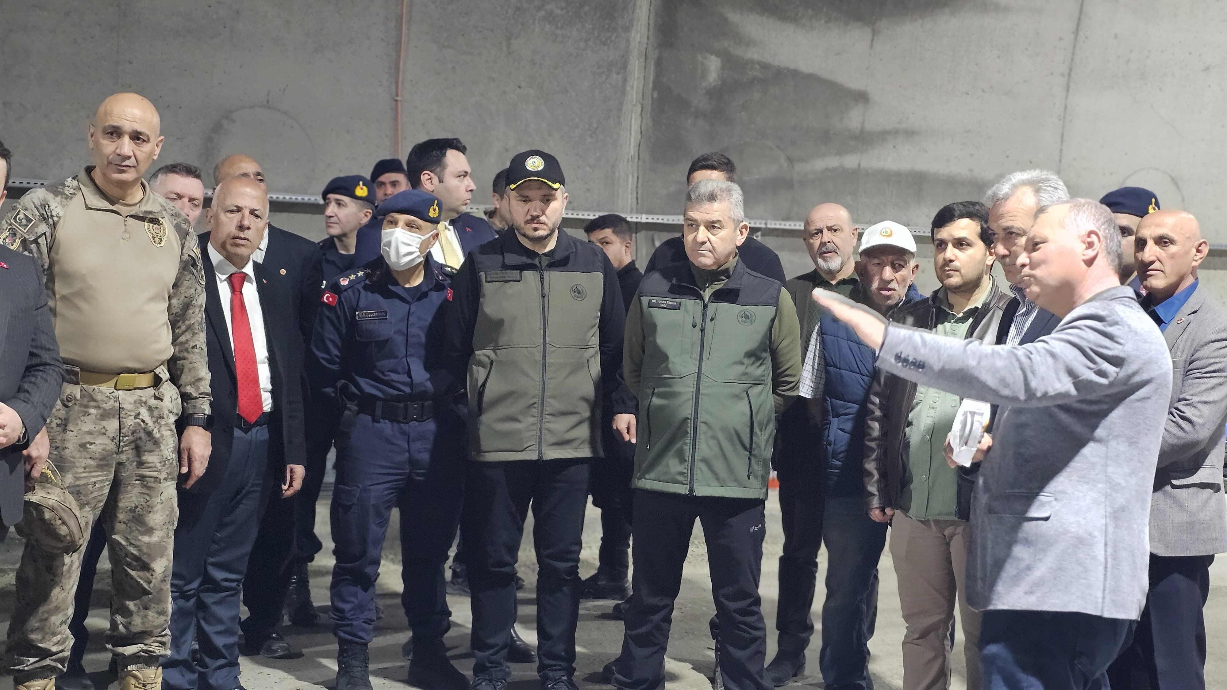 B038B3Fe 37Ca 463E 9006 Af660F58Def0