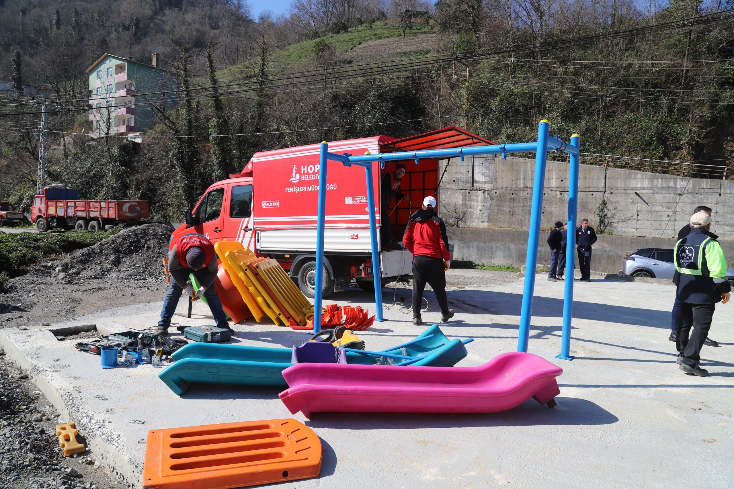 Hopa’da Sahada Yoğun Mesai (2)