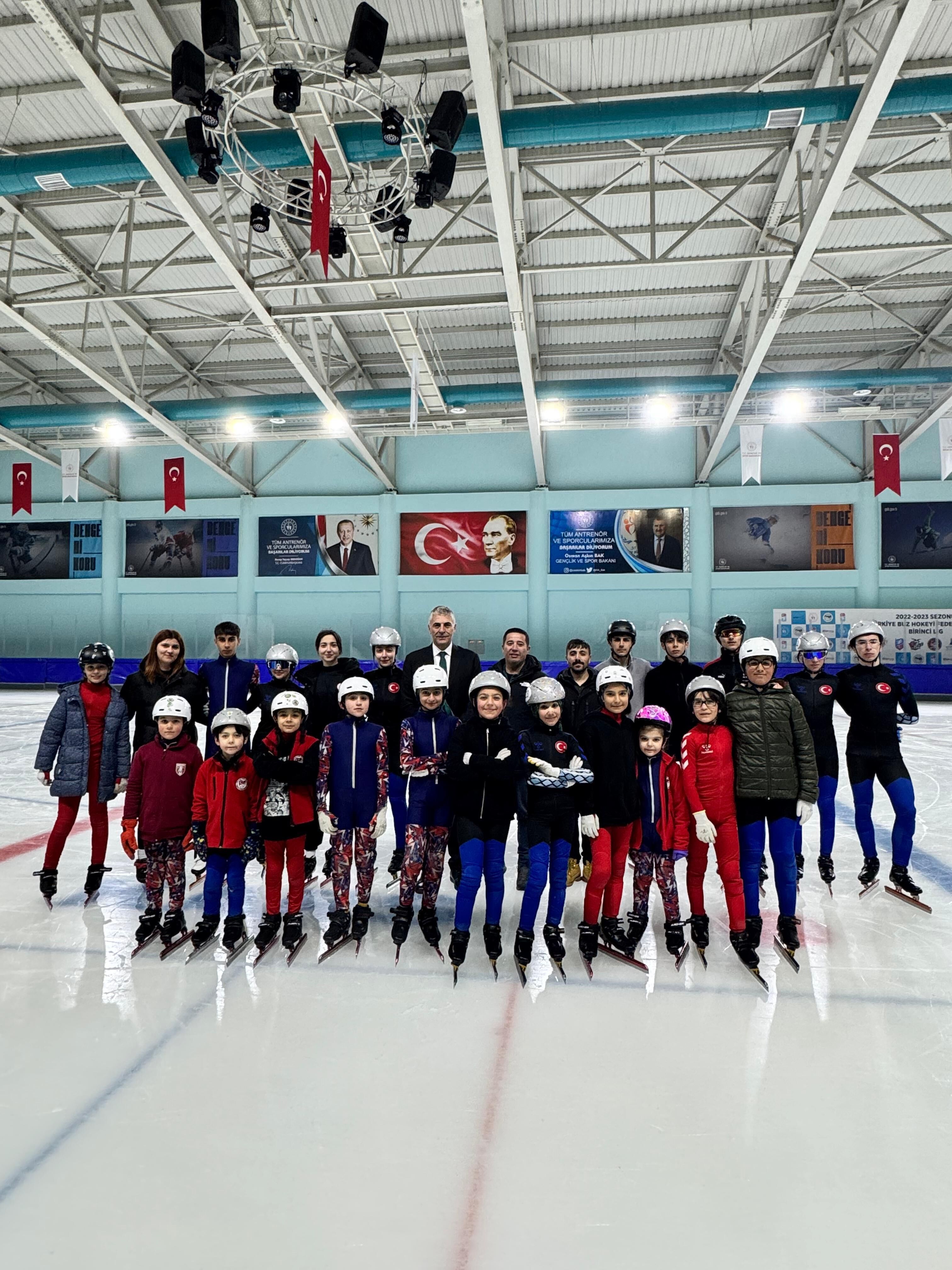 Artvinli İki Bürokrat Kars’ta Buluştu-3