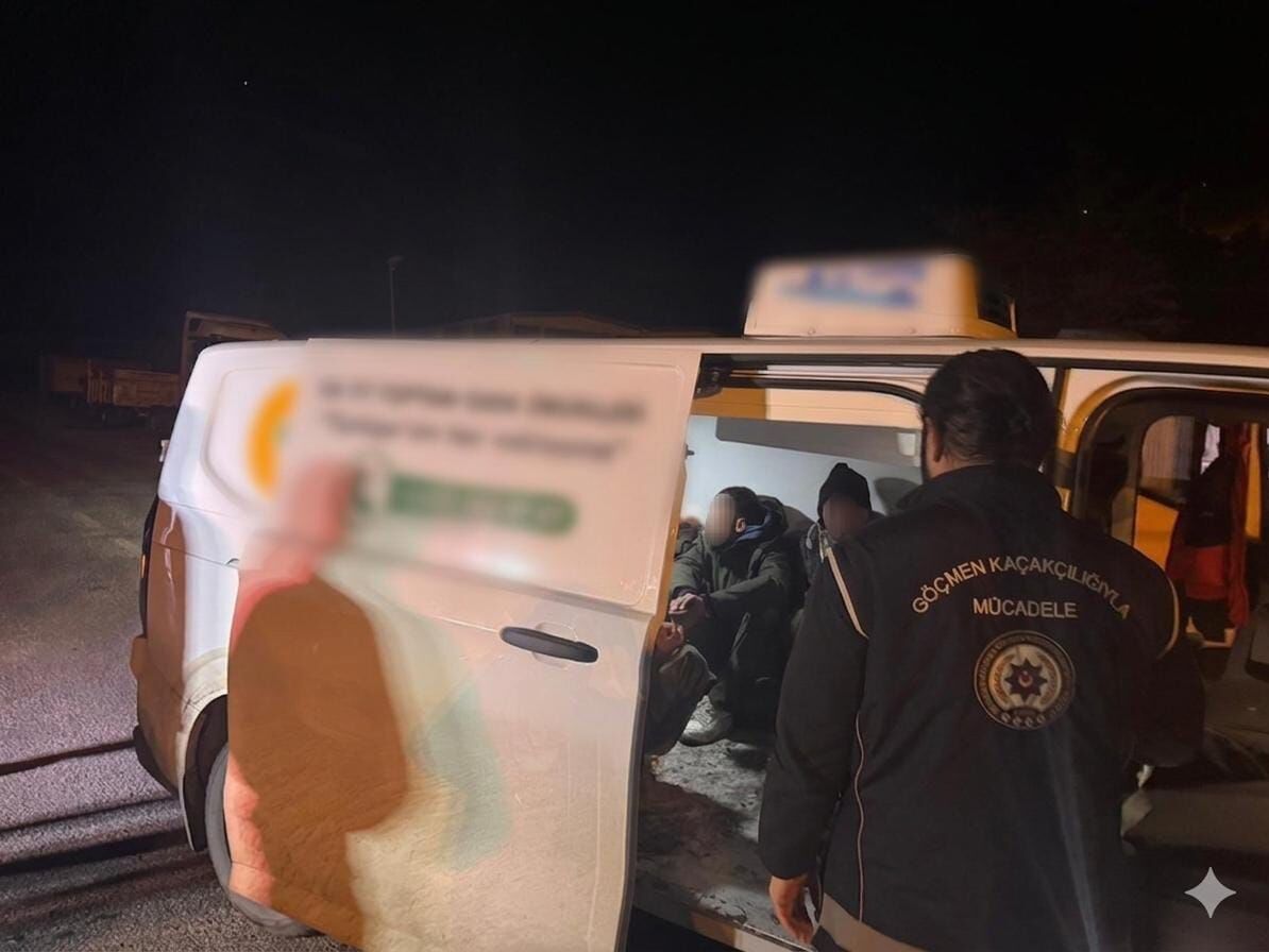 Kaçak Göçmenler Yakalandı (2)