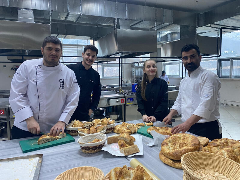 Öğrencilerden Geleneksel İftar Etkinliği (2)