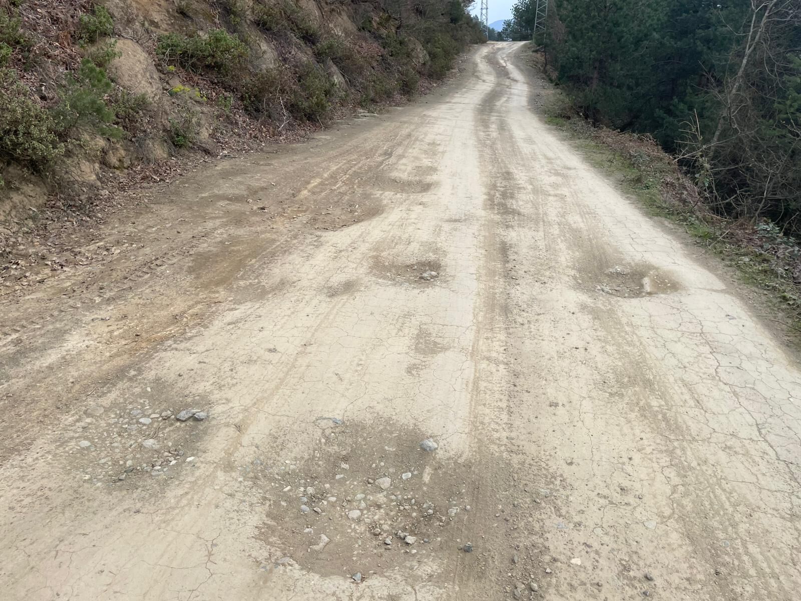 Şehre Yakın, Hizmete Uzak (5)