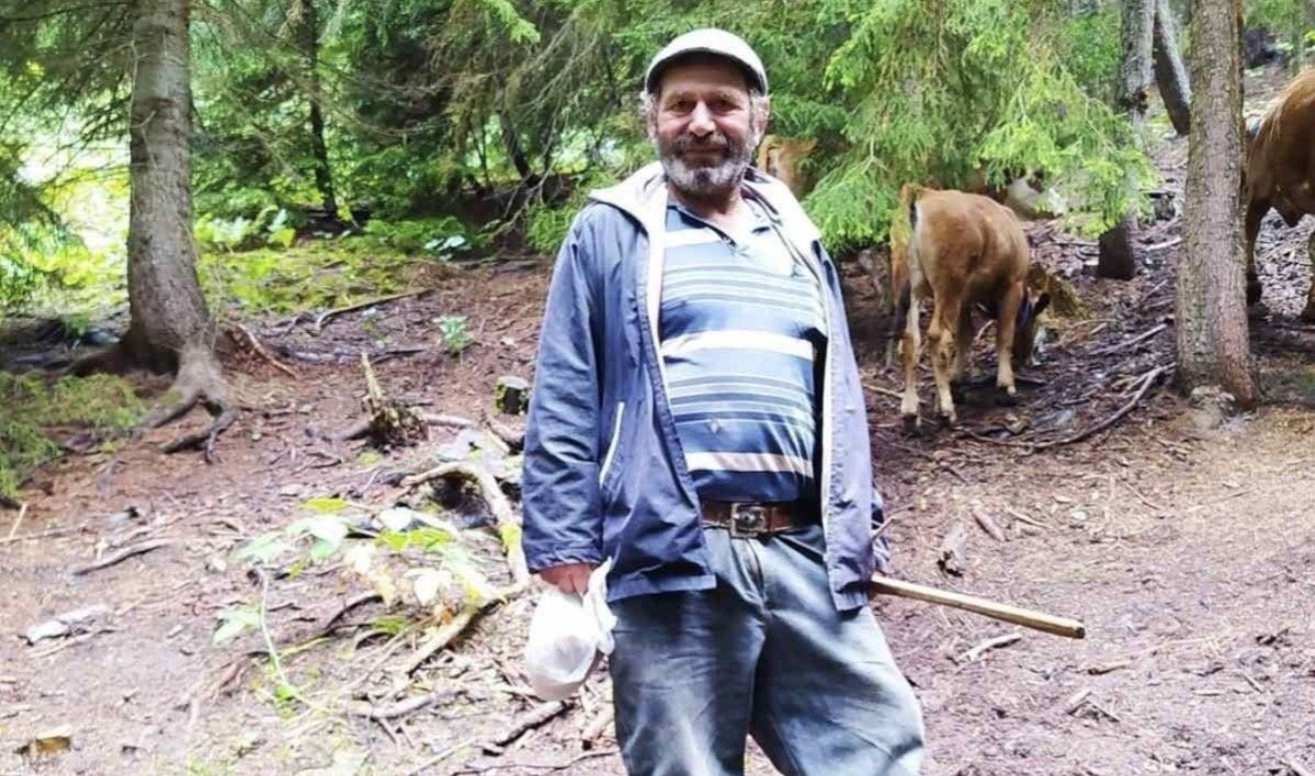 Merdivenden düşen şahıs hayatını kaybetti