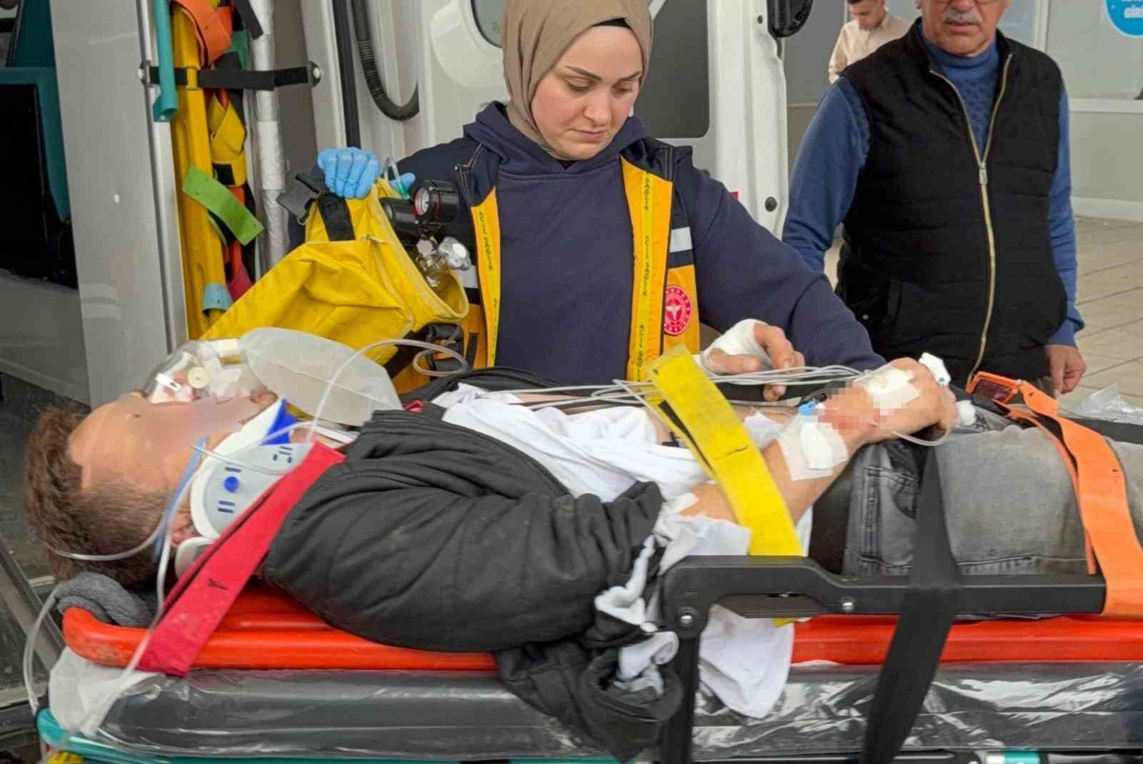 Ayvacık'ta patpat devrildi: 1 yaralı