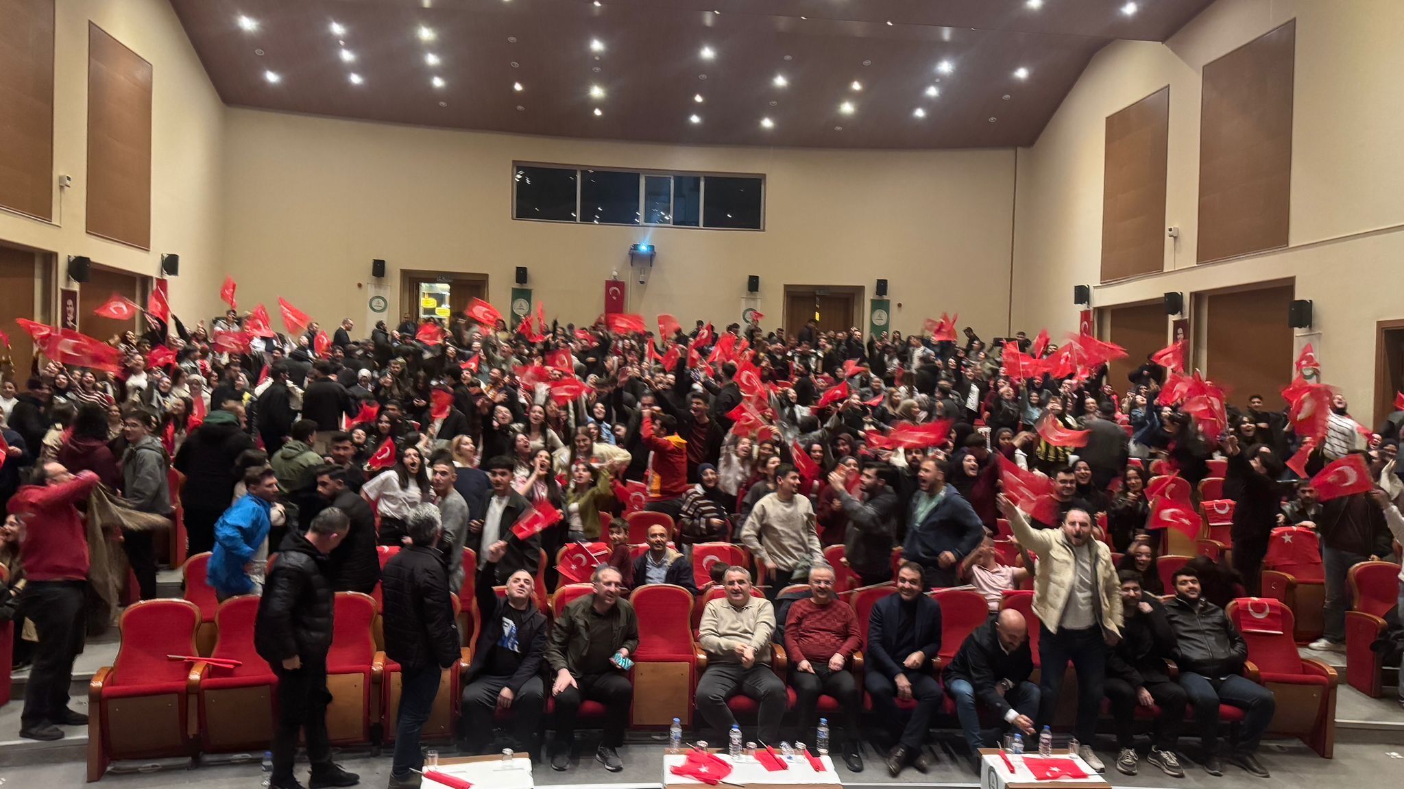 8Eef17B6 Cc6D 467F A6D5 9Ad02E54612C