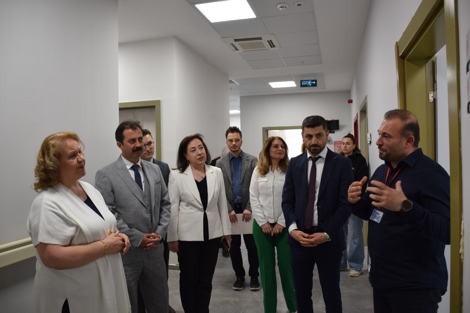 16Ae8A1C 7A61 4Ae3 Bad7 3C05D1780A59