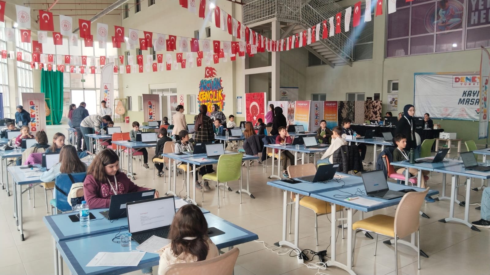 22Bbd4Ac E664 46Ce Afdb 11Ebdb0D703F