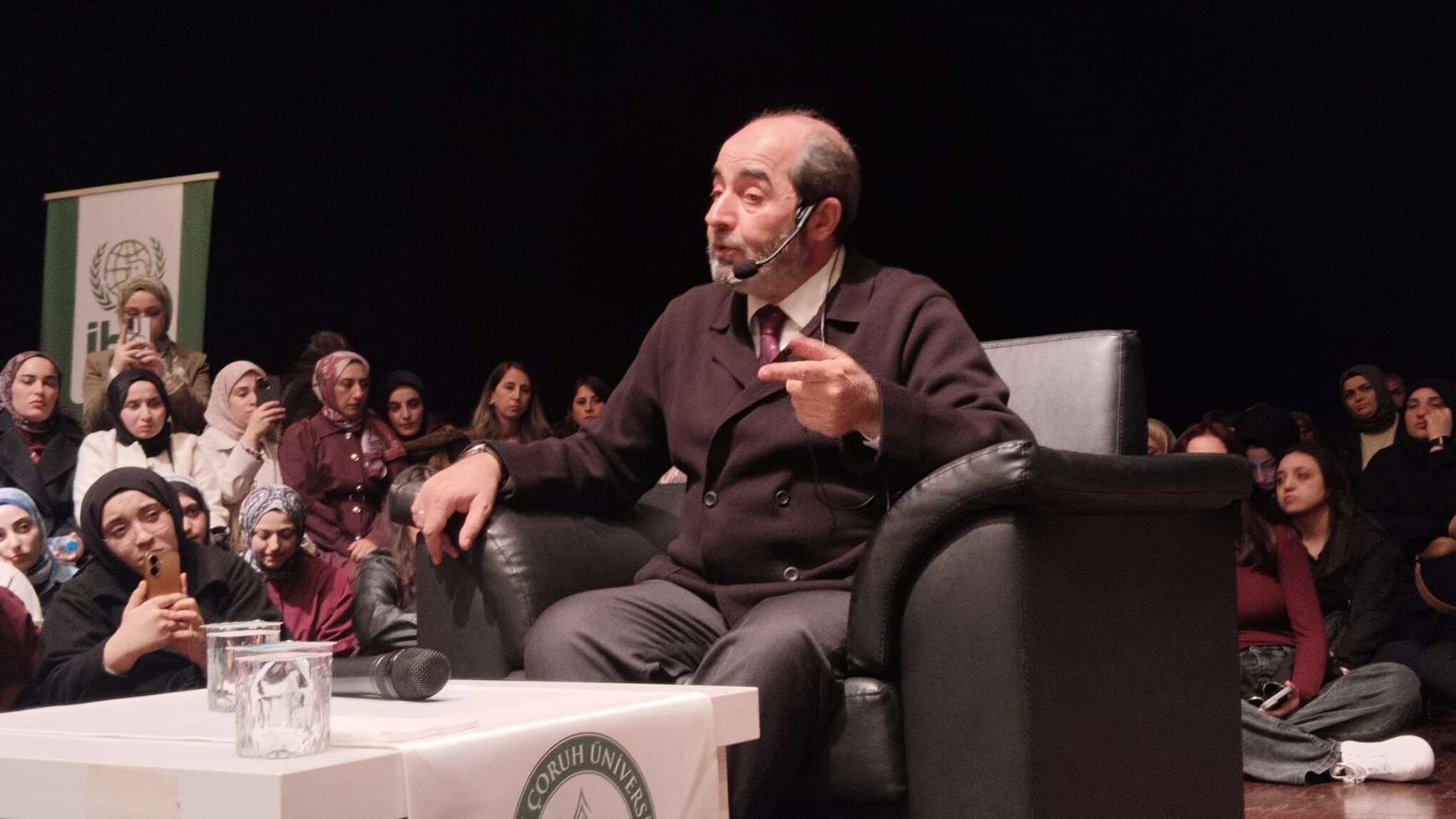 71C1C5C7 A244 4365 Aec0 0A722F4A6D3F