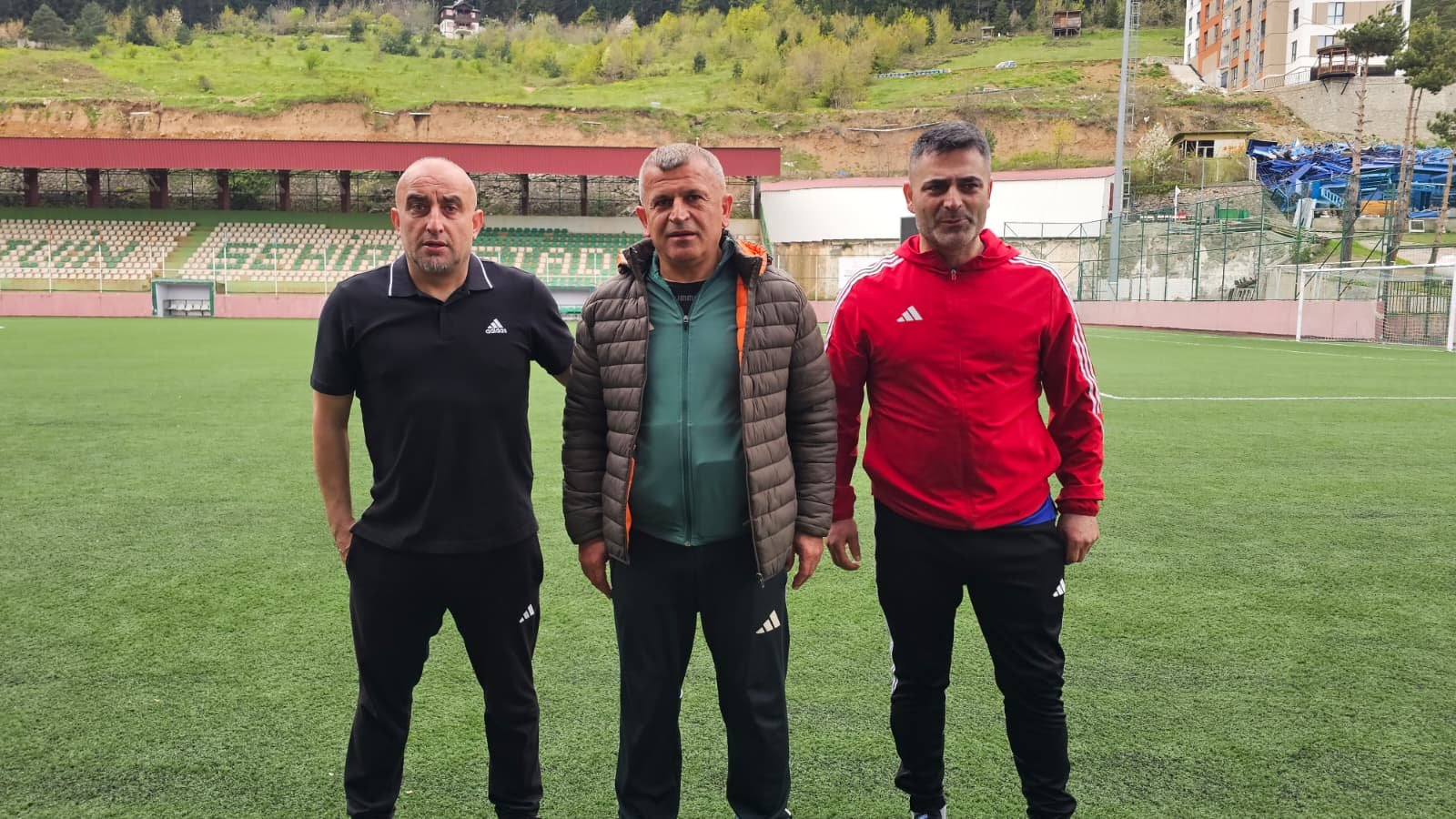 78C3B2A4 A151 4606 95Db 4F637622523D