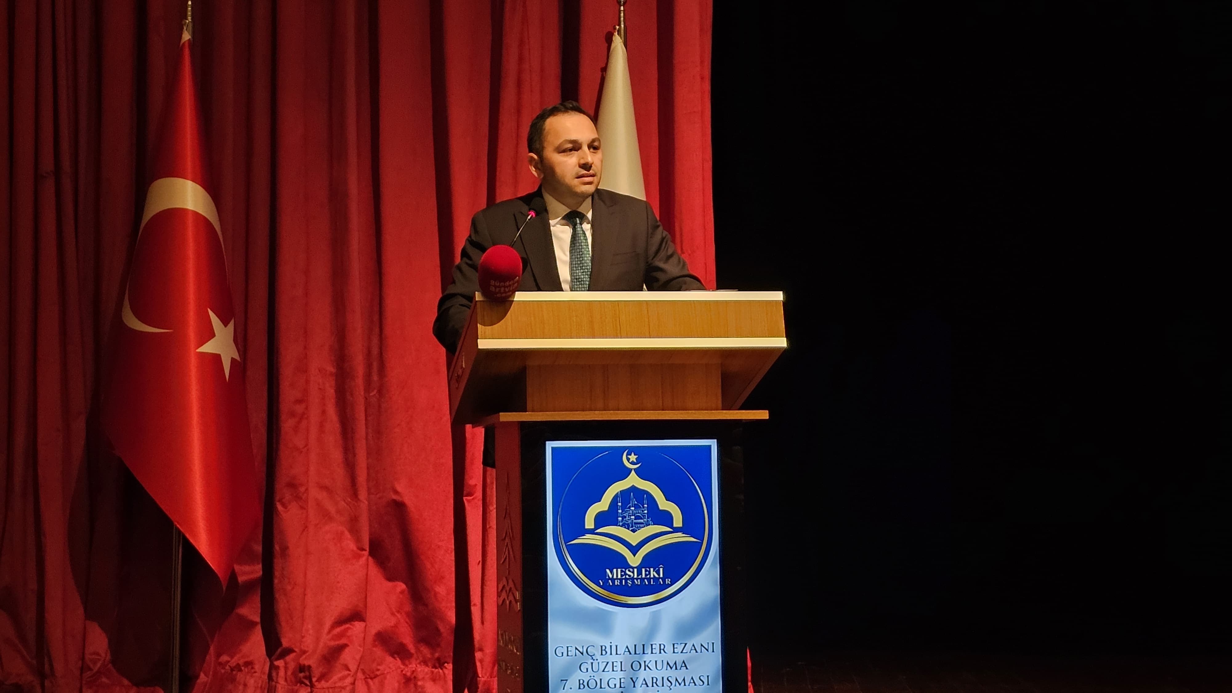 7C8891E0 4Eb2 4C92 8Bb2 B98C094D4Ccd