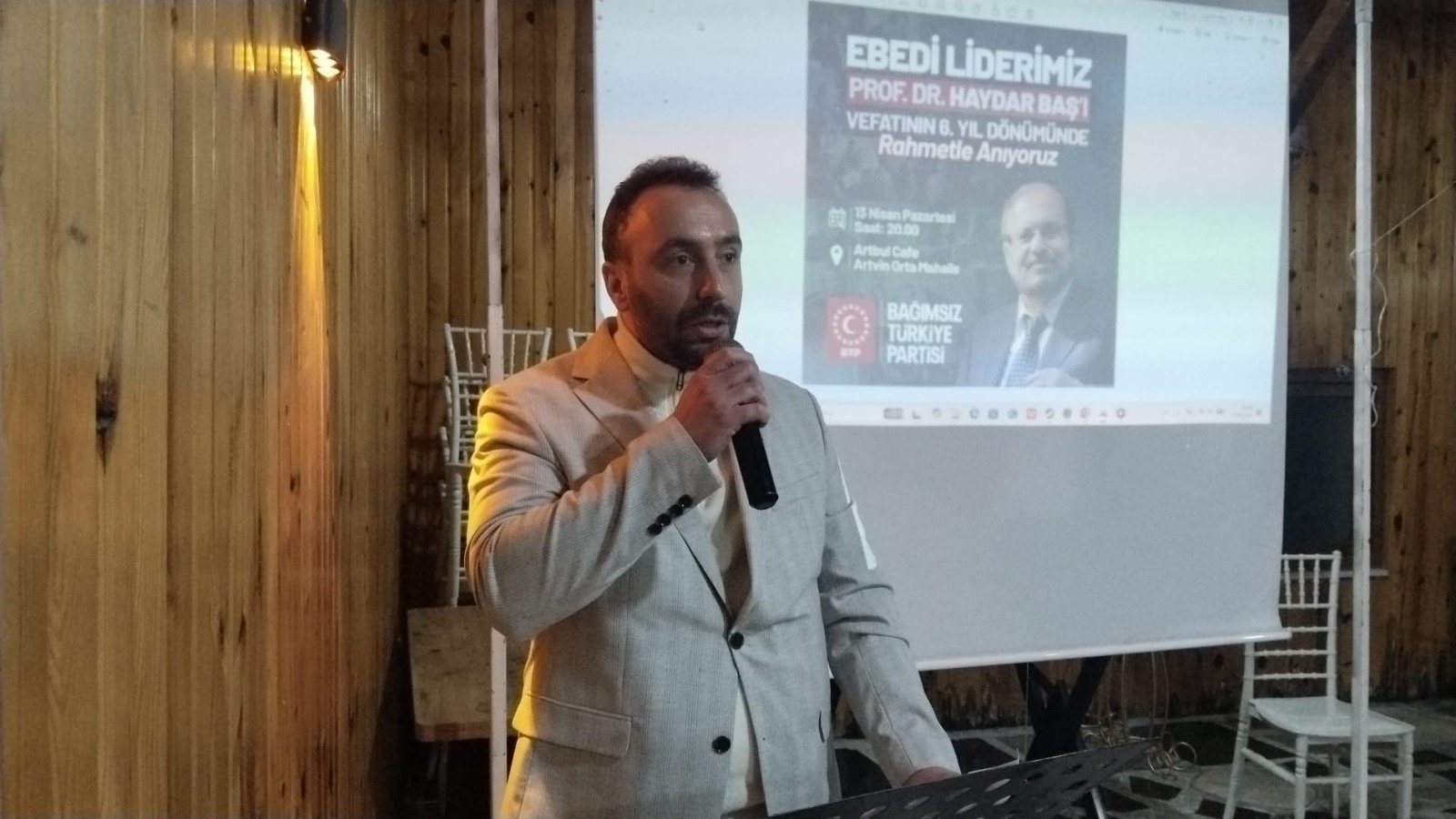 9E3C3Ab9 2121 4D2A 8900 6Abdfee9D085