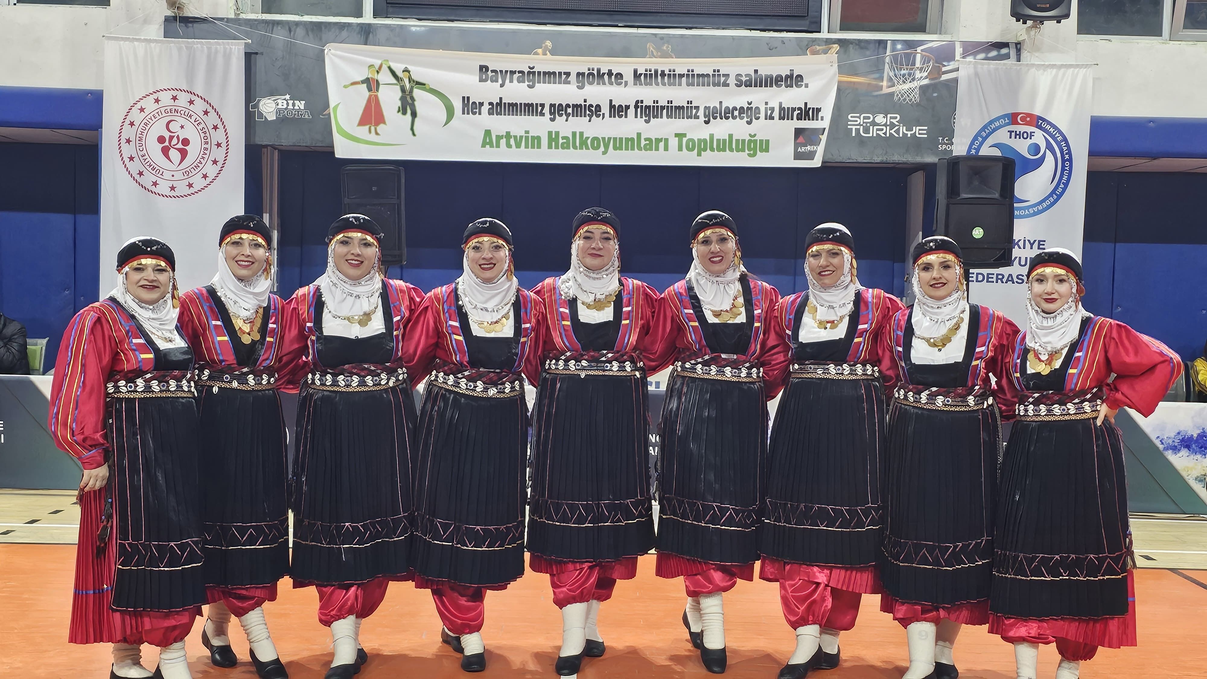 B24Fa675 8A13 4552 Ba08 E179D16B5E87