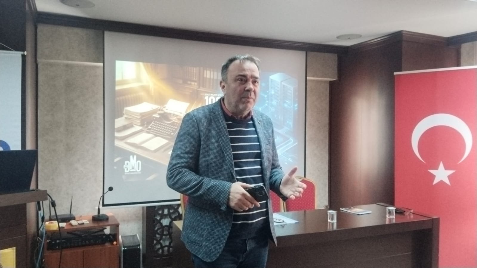 C329E721 E0Cc 455F A079 75Fd2B14F65C