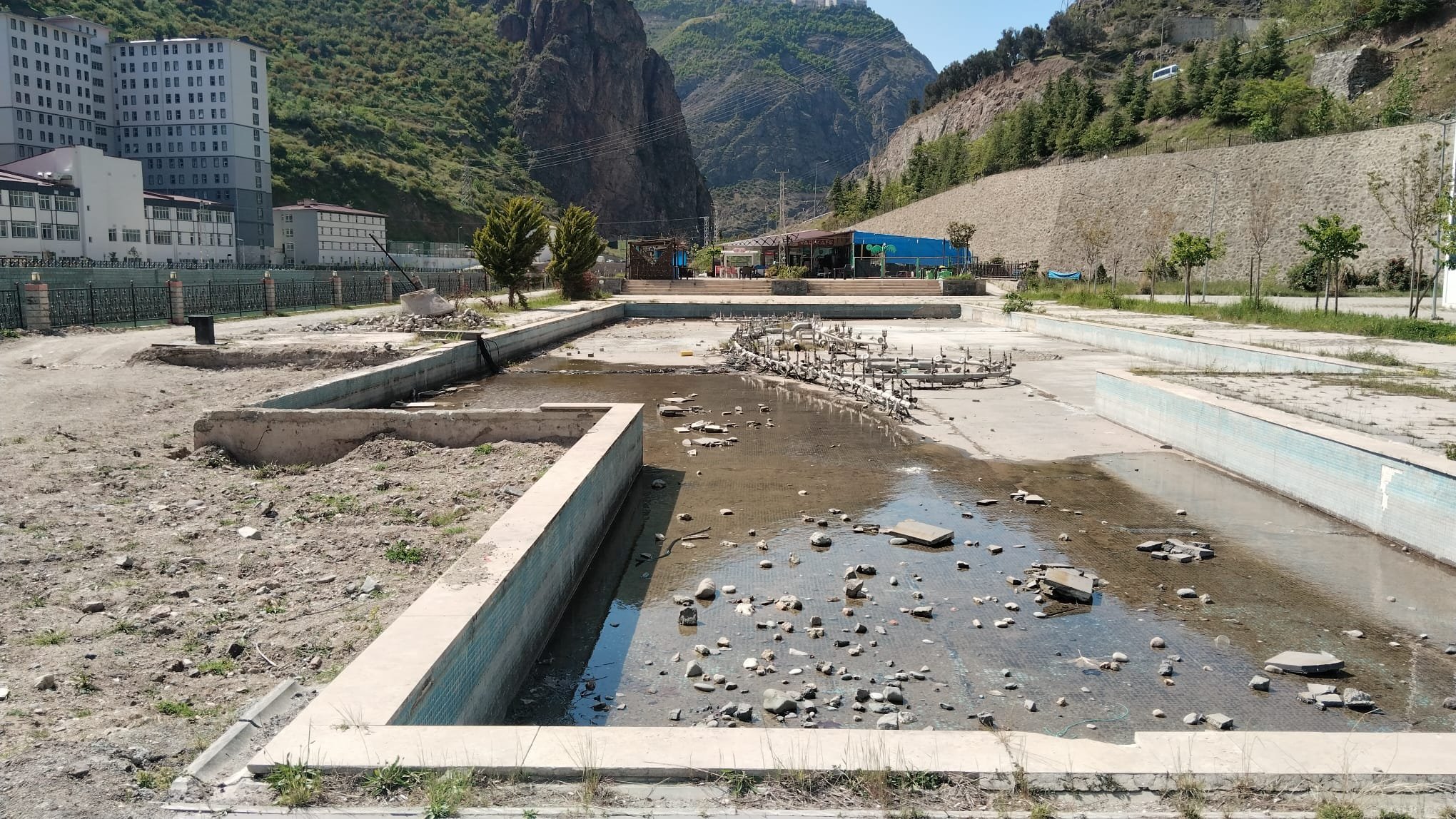 Ecbaa59C C987 4213 Bfc3 80199B57Bf4D