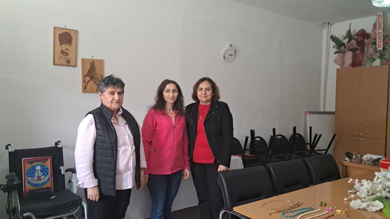 Engelliler Kurslarla Hem Üretiyor Hem Sosyalleşiyor (1)