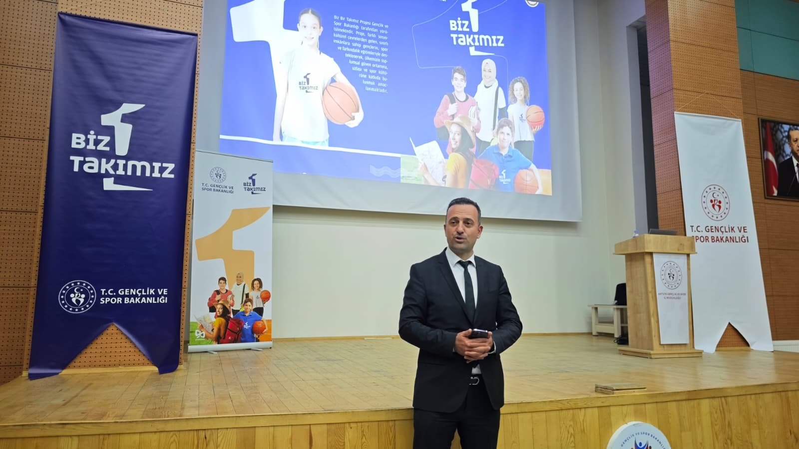 Fc9A6B8A 15F6 49Cd 9Cfb C9A35524Fb92