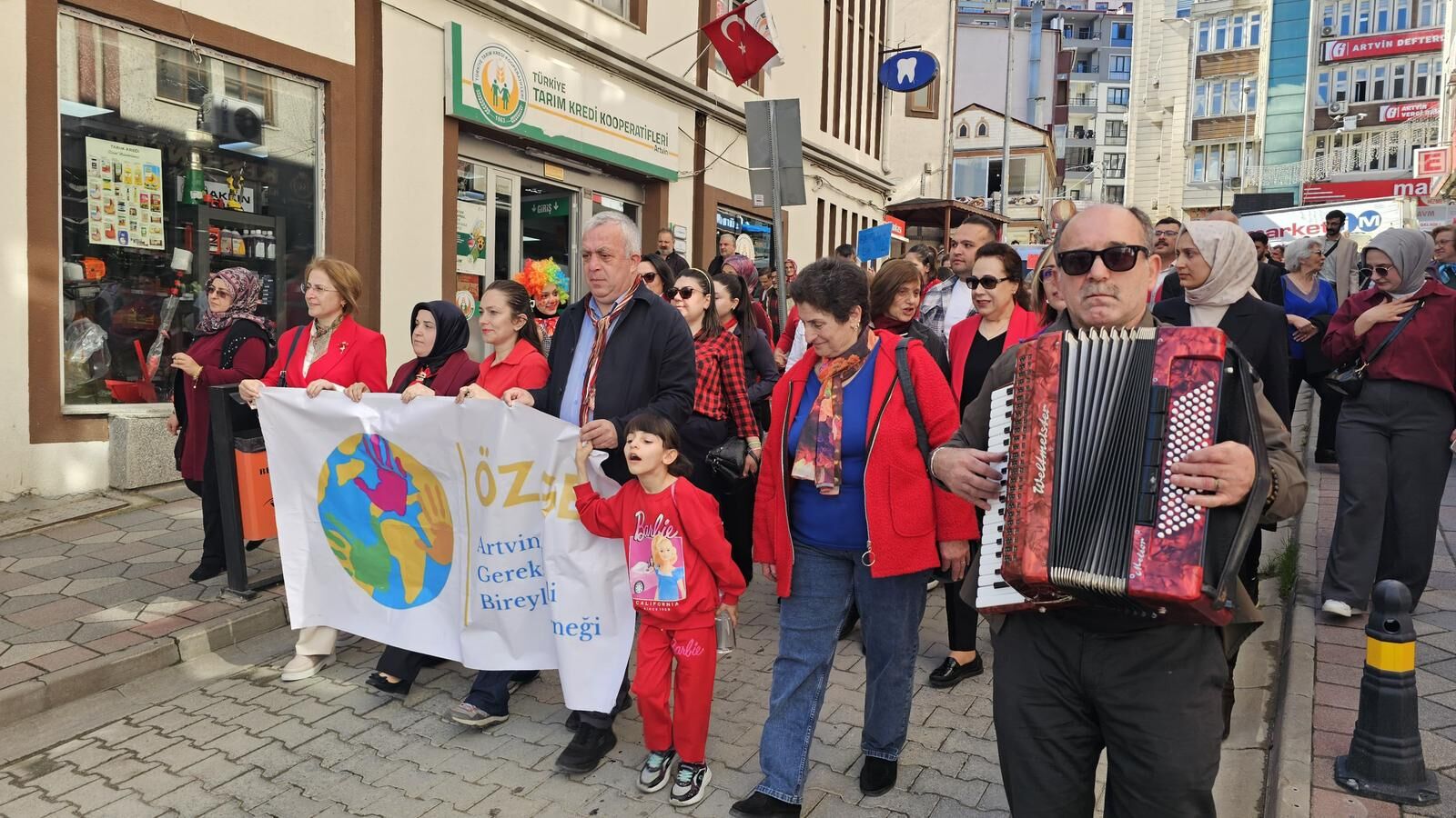 Otizm Farkındalığına Dikkat Çekildi (1)