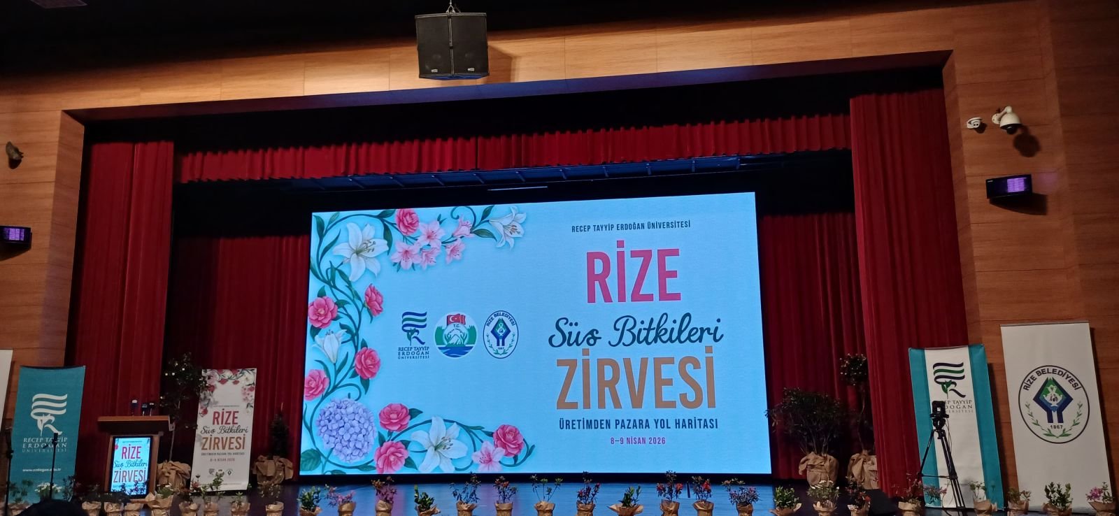 Rize Süs Bitkileri Zirvesi’ne Akademik Katılım (1)